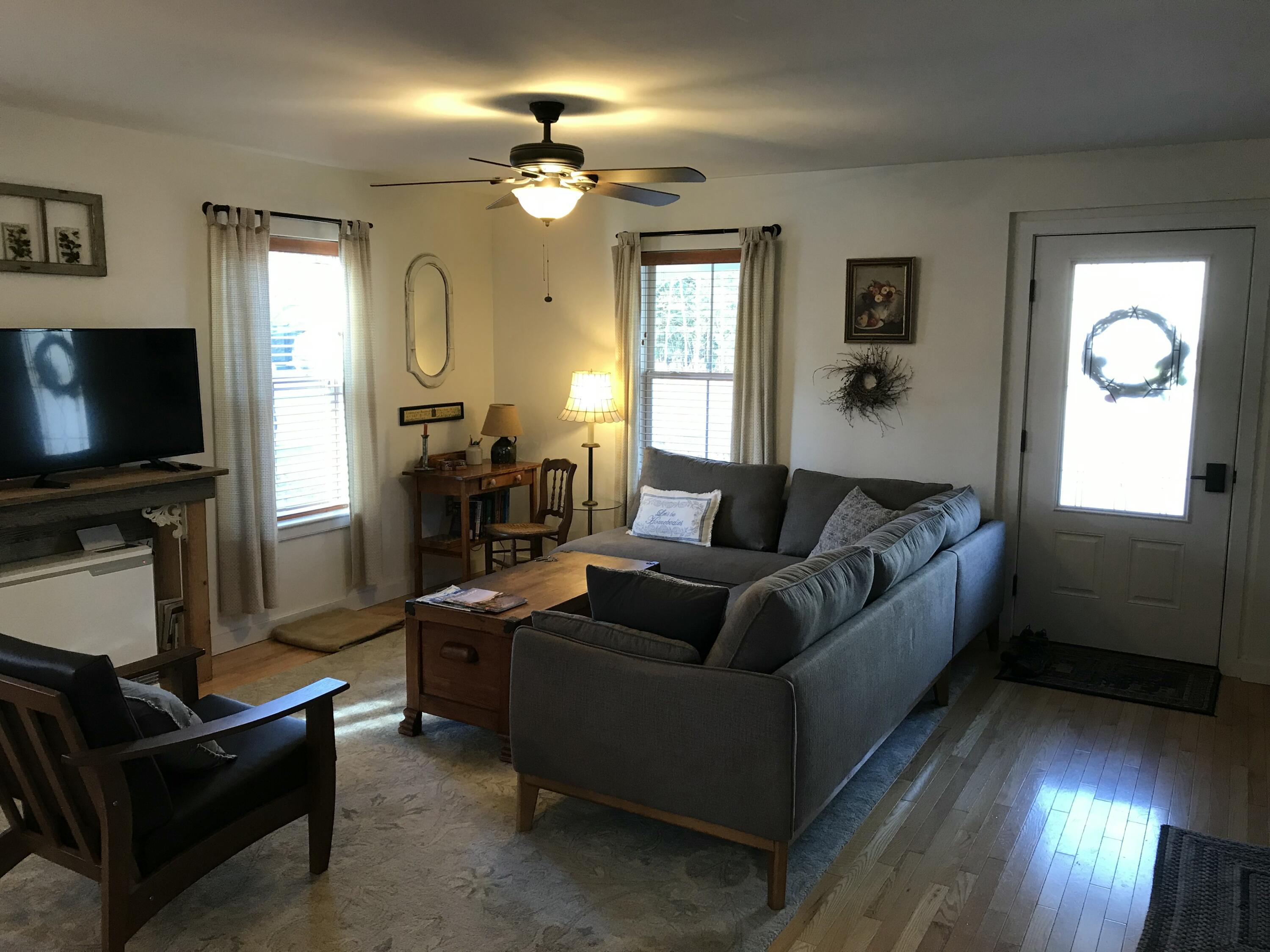 3 Pooler Farm Way Property Photo 4