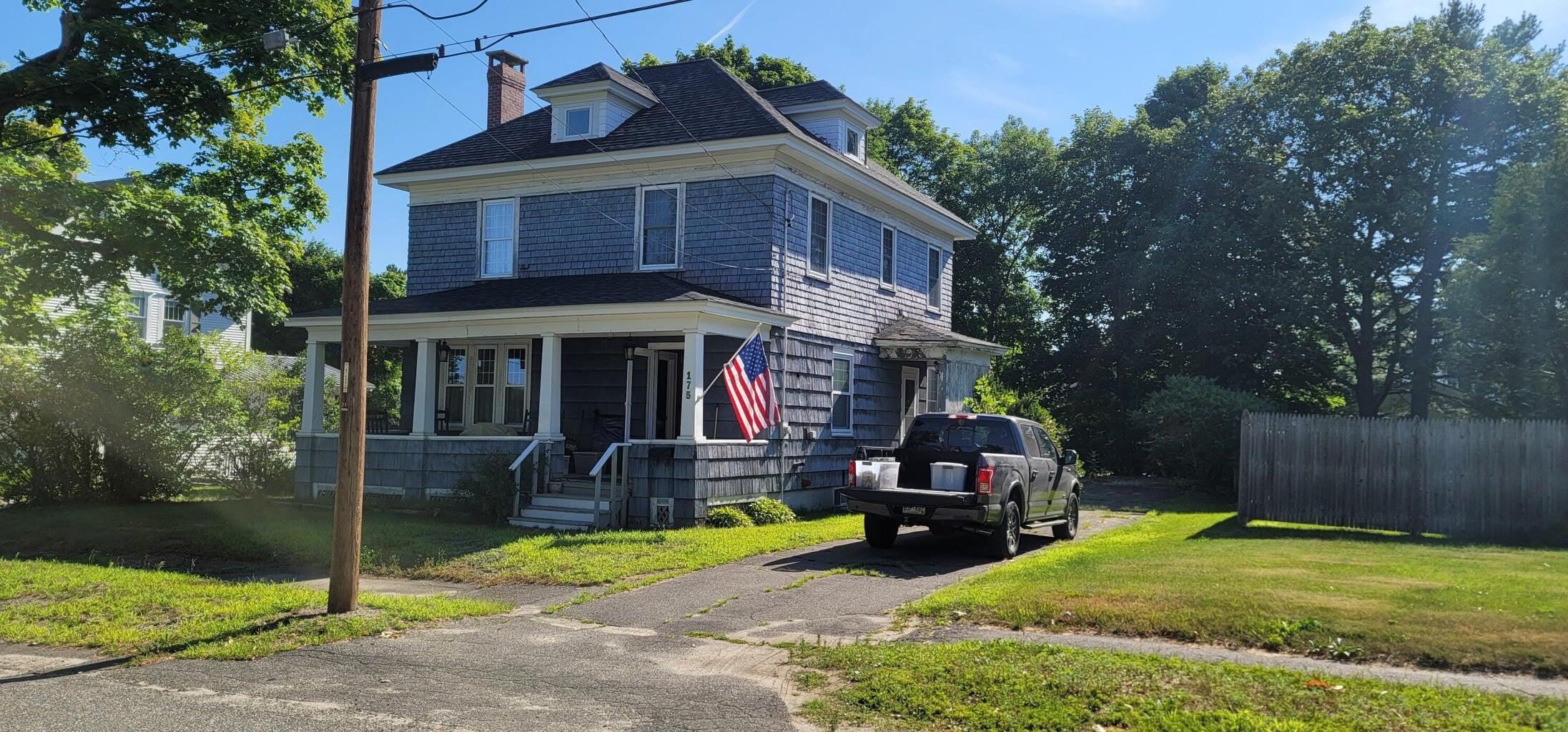 175 Maine Avenue Property Photo
