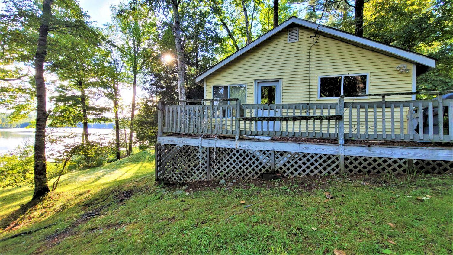 7 & 9 Crane Lane Property Photo 1