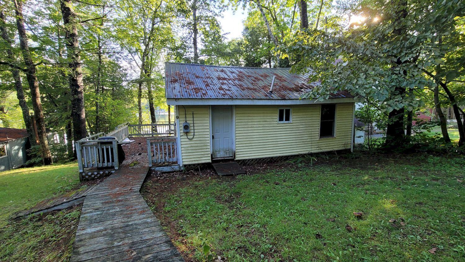 7 & 9 Crane Lane Property Photo 11