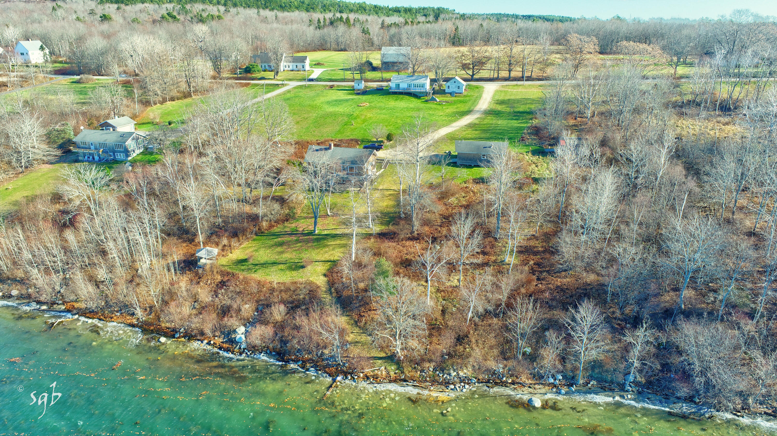 1596 Castine Road Property Photo 3