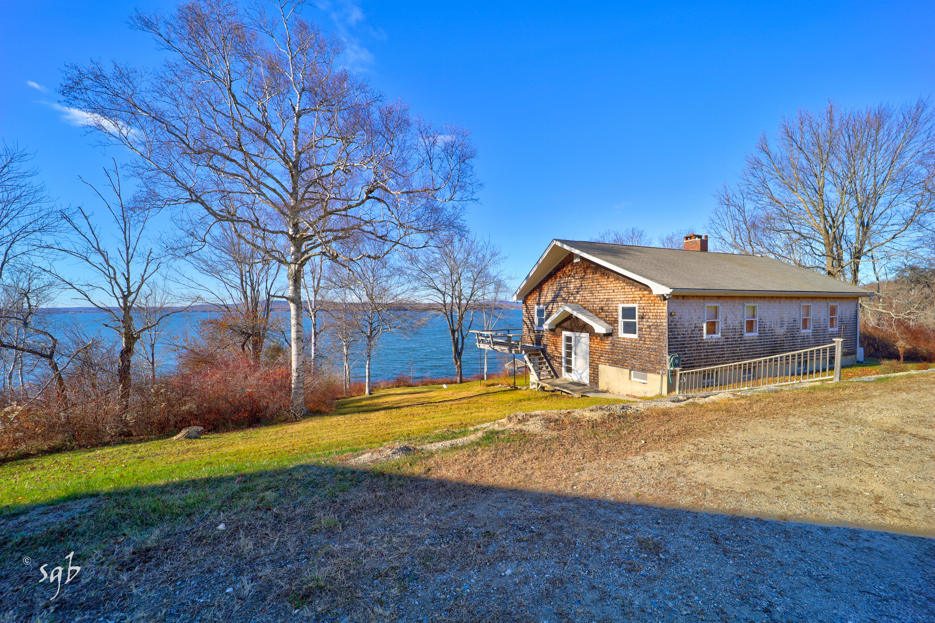 1596 Castine Road Property Photo 10