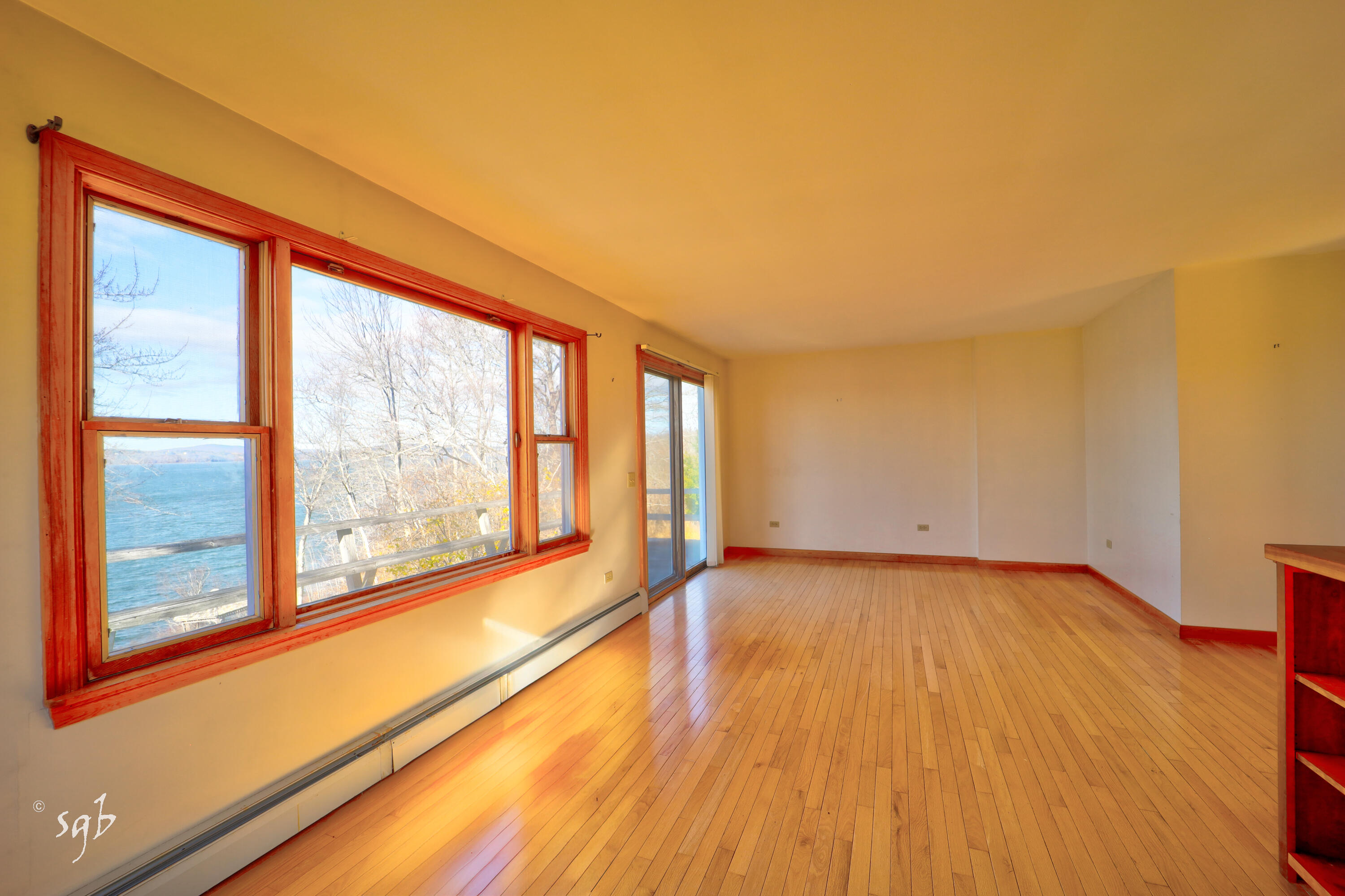 1596 Castine Road Property Photo 13