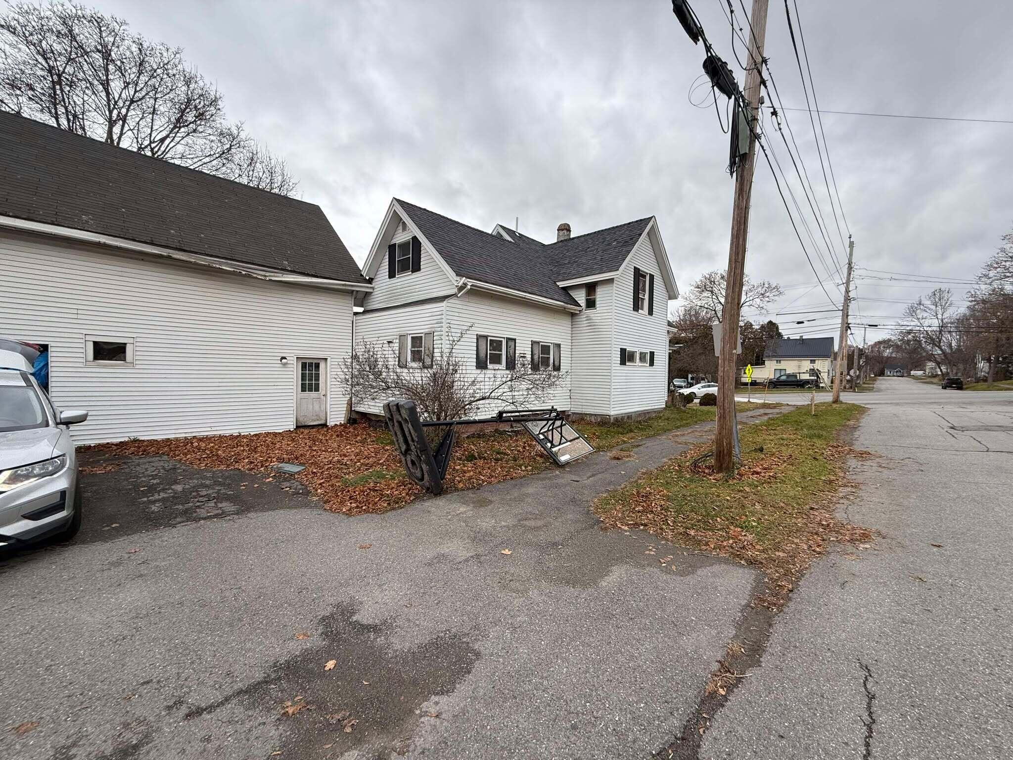 77 Stillwater Avenue Property Photo 20