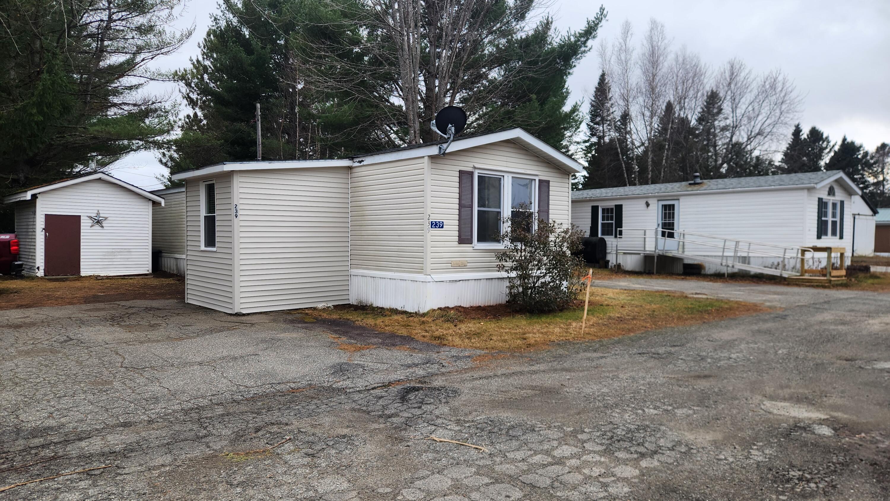 239 Kellys Mobile Home Park Property Photo