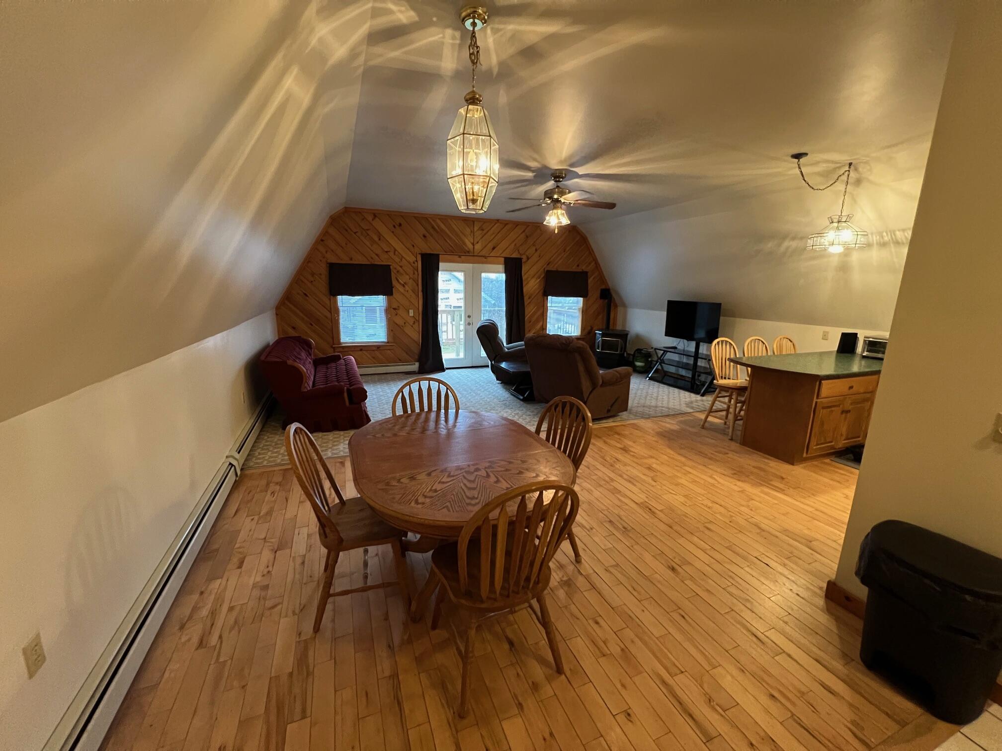 142 Washington Street Property Photo 5