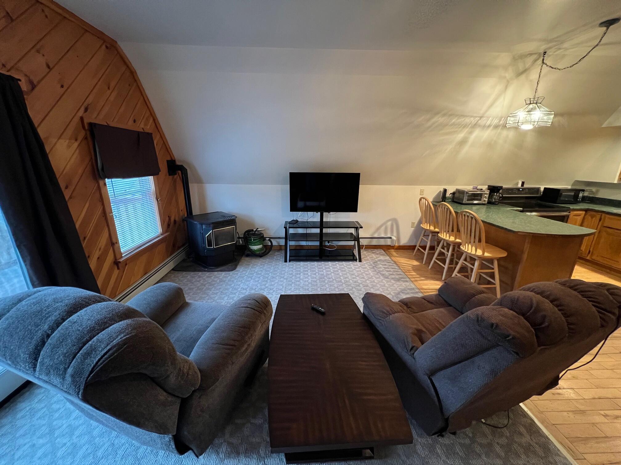142 Washington Street Property Photo 7