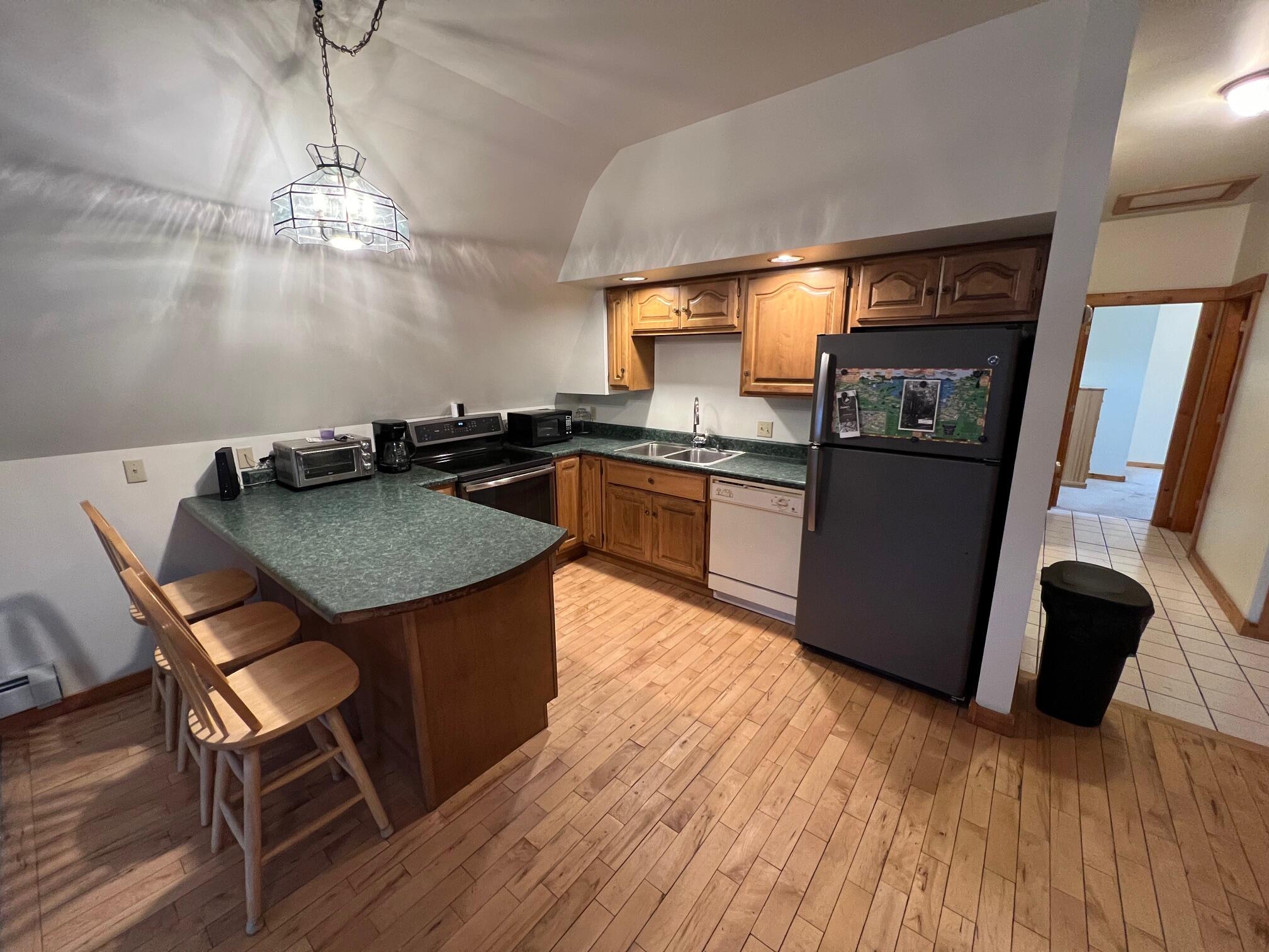 142 Washington Street Property Photo 10