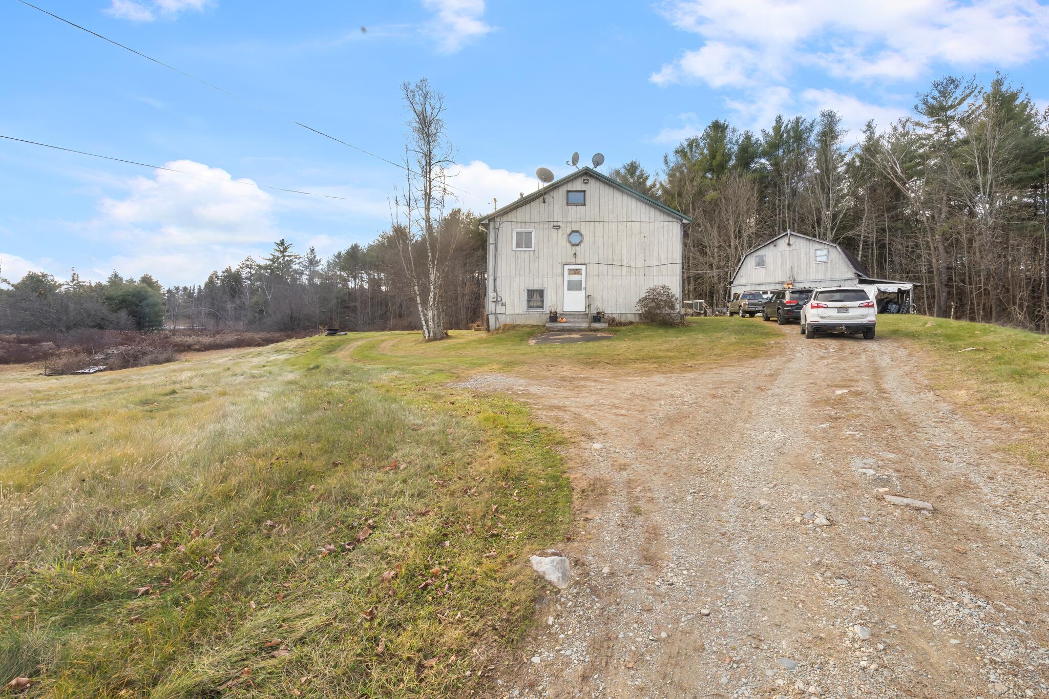 2443 Carmel Road N Property Photo 8