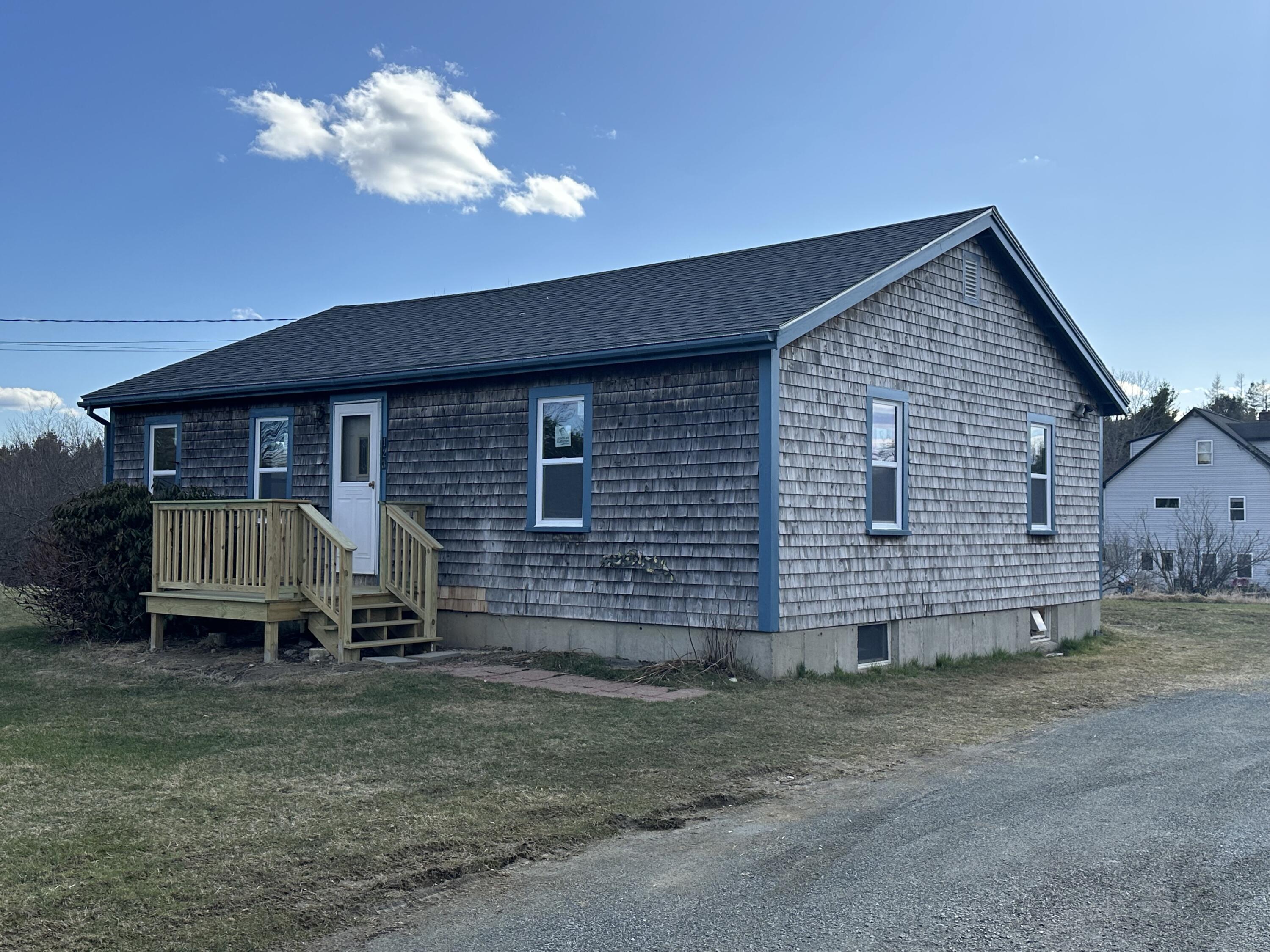 123 Bayside Road Property Photo