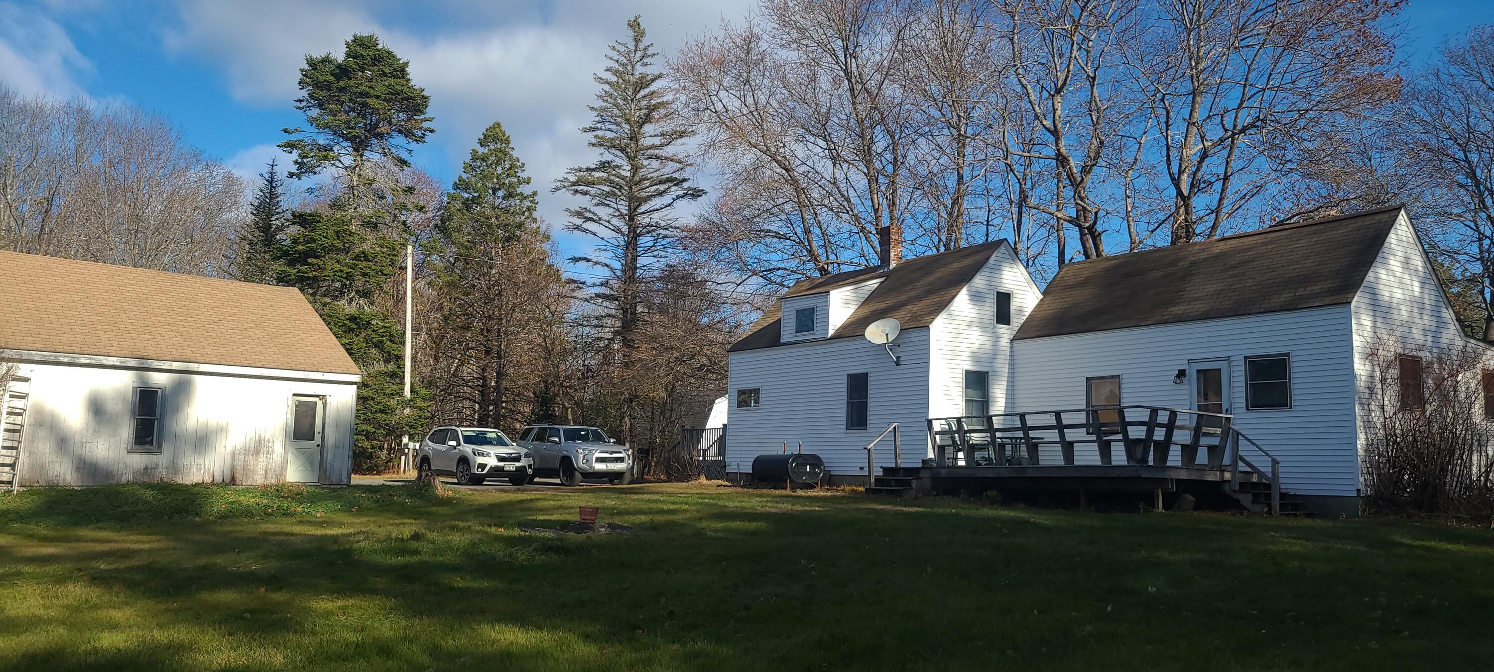 18 Cedar Lane Property Photo