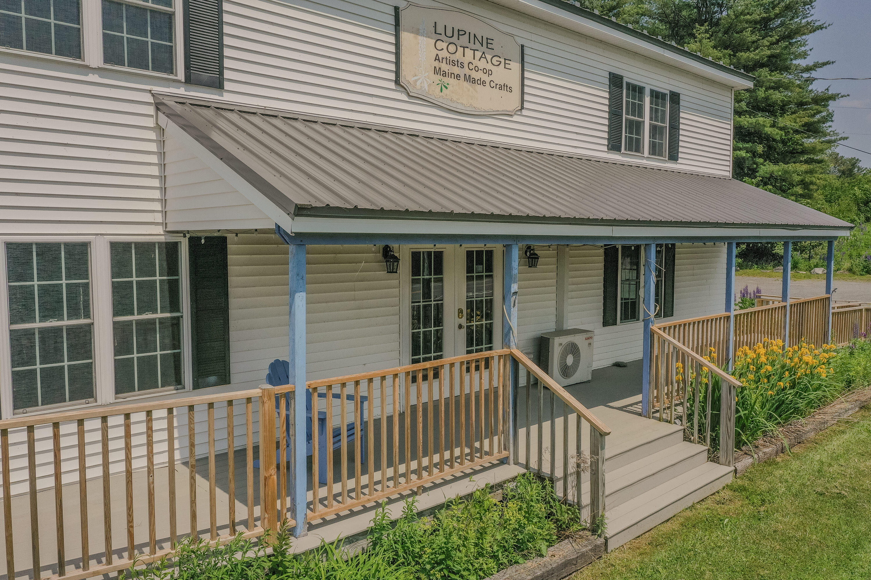7 Old Searsport Avenue Property Photo 6