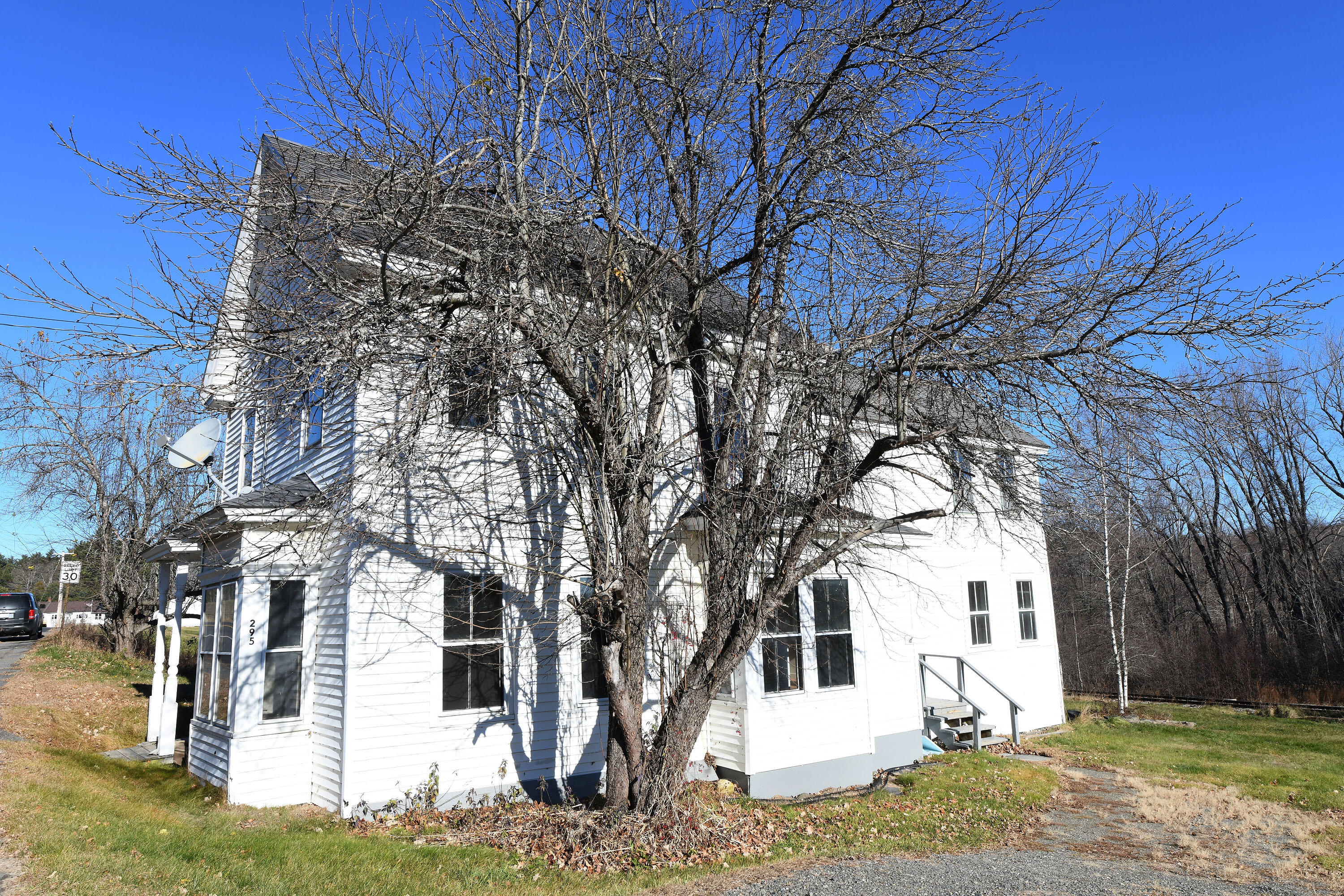 295 Main Road Property Photo
