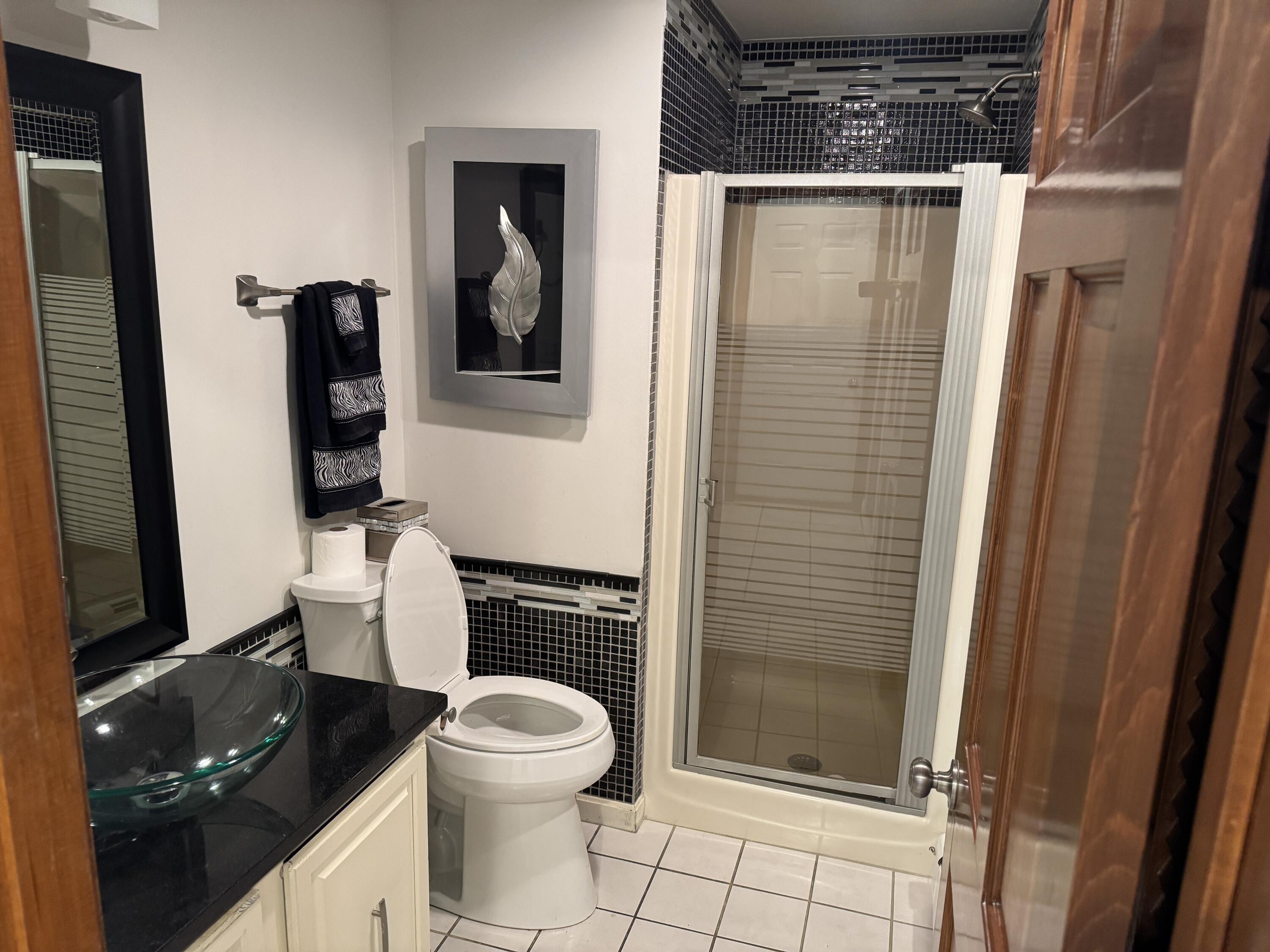 136 W West Grand Avenue Property Photo 50