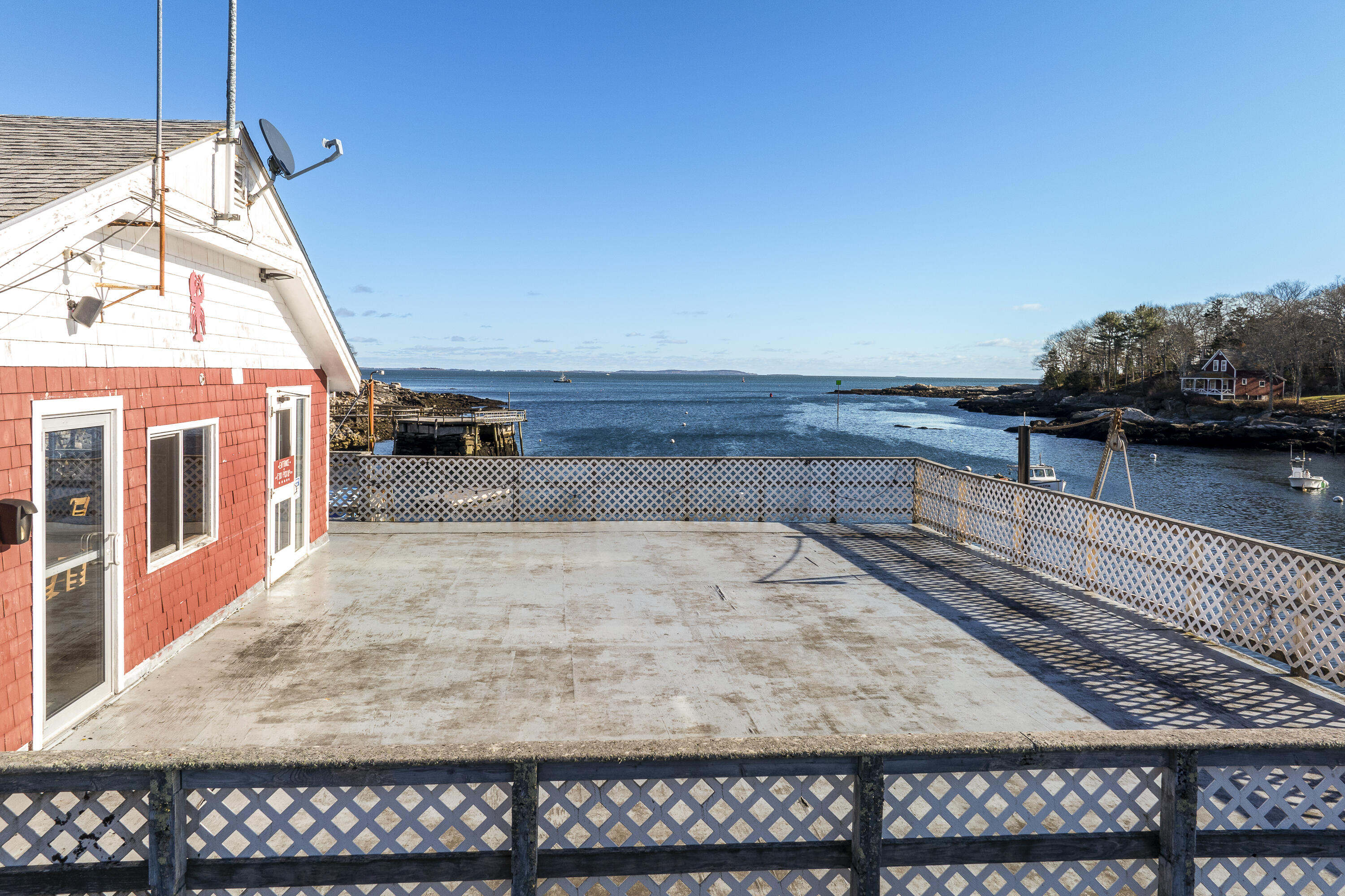 127 Property Photo 15