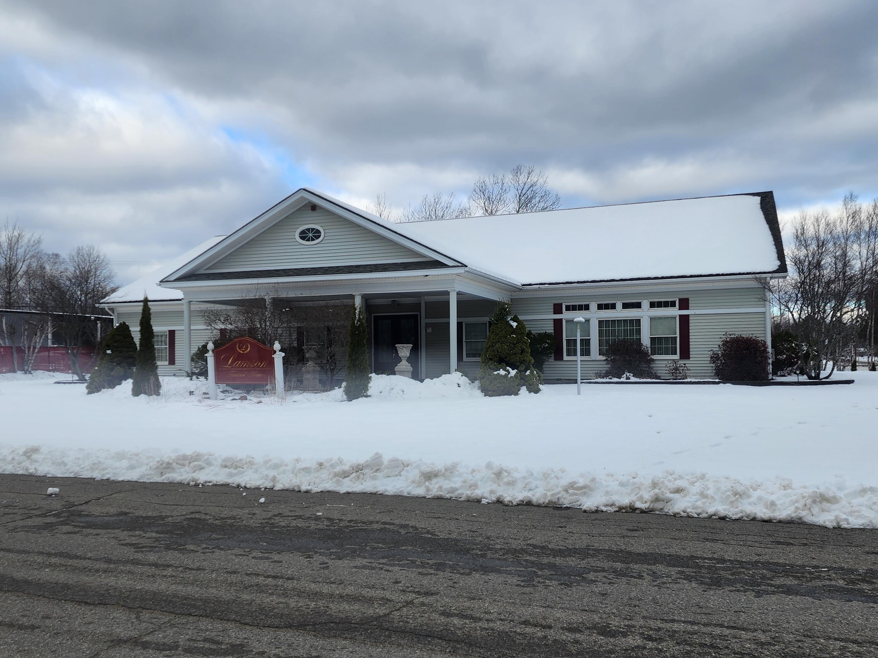 11 Tamarack Street Property Photo 6