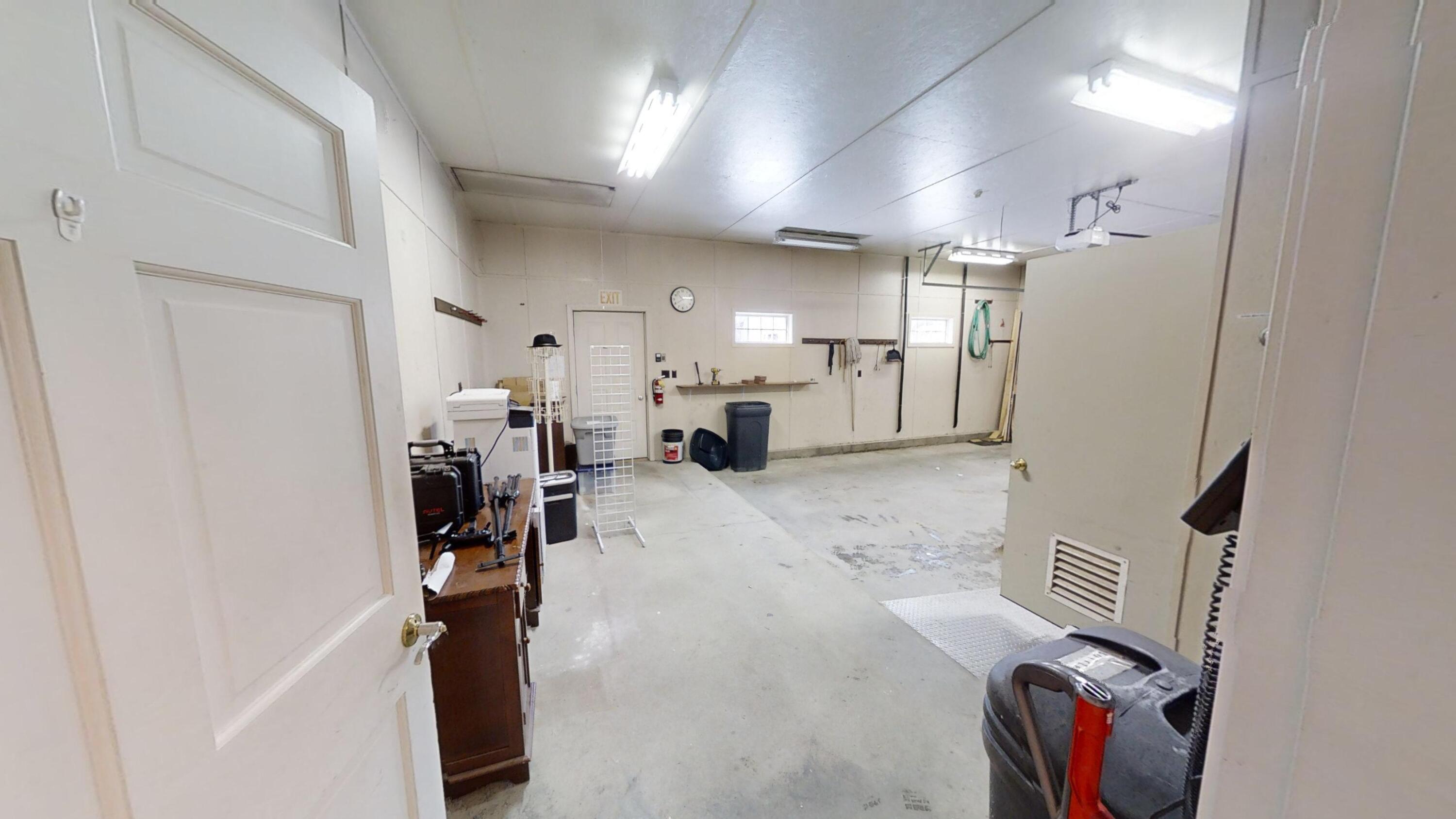 11 Tamarack Street Property Photo 37
