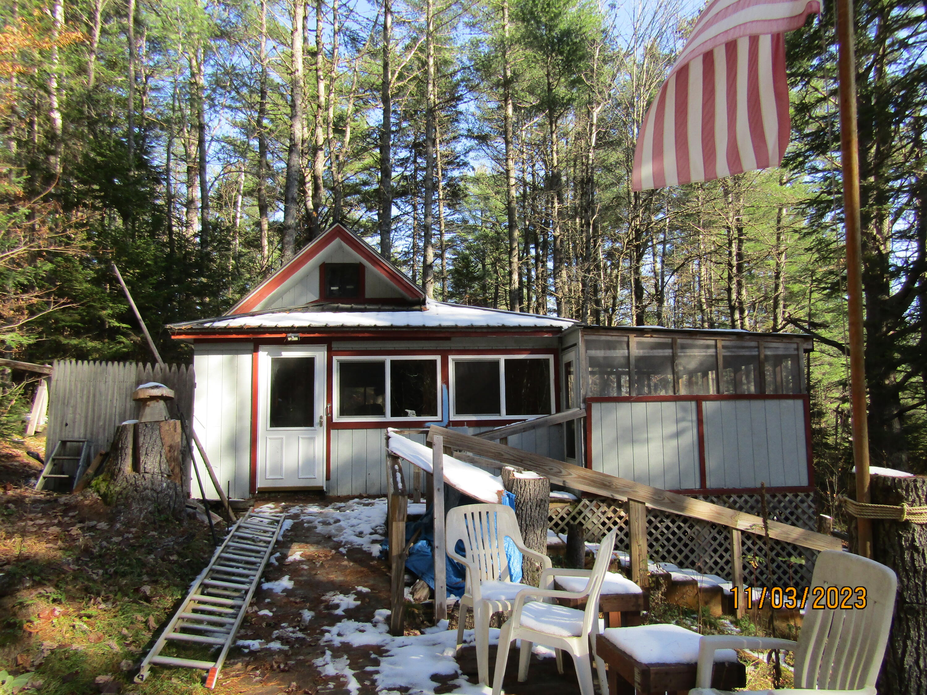 412 Davis Street Property Photo