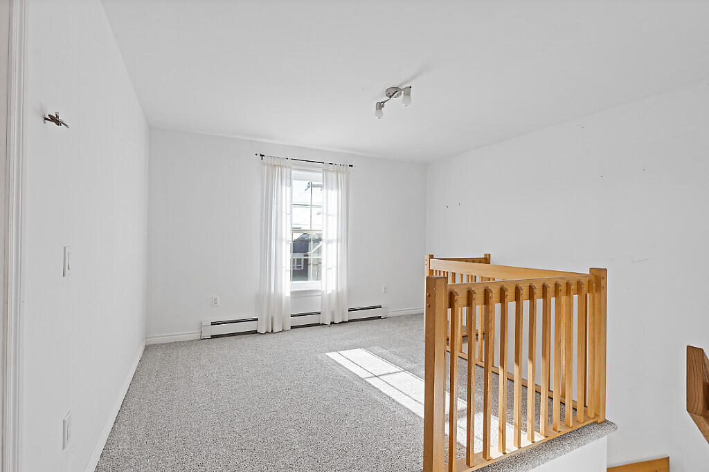 162 Main Street Property Photo 33