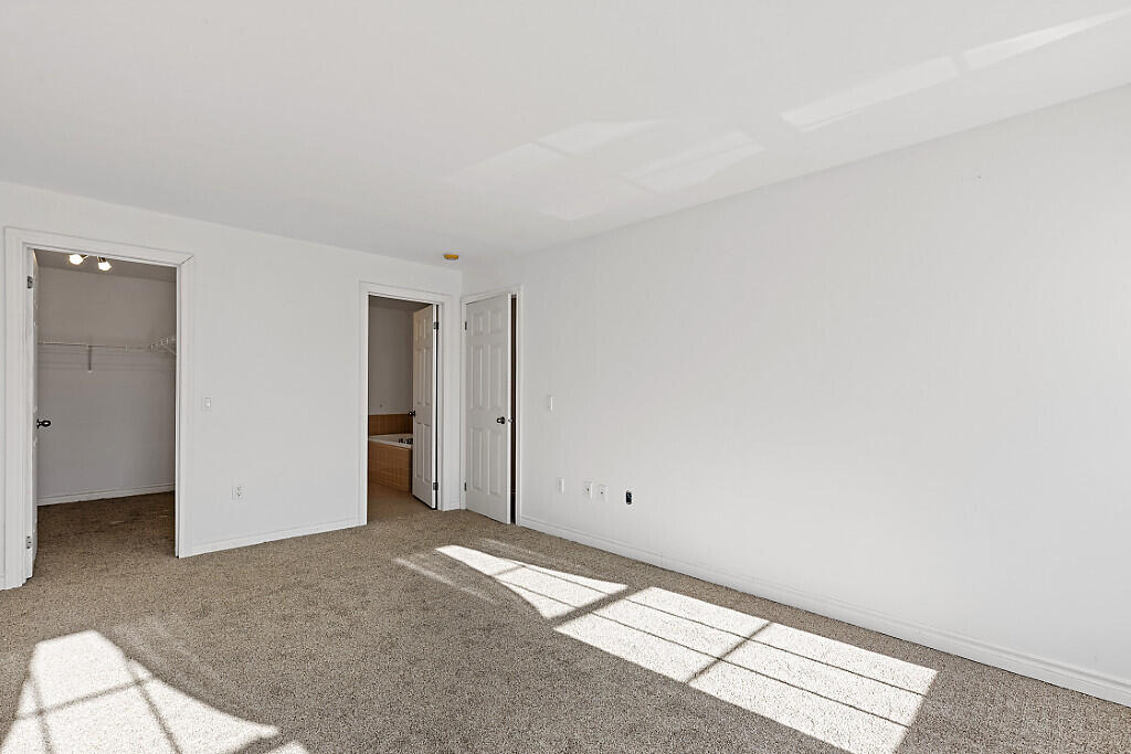 162 Main Street Property Photo 53