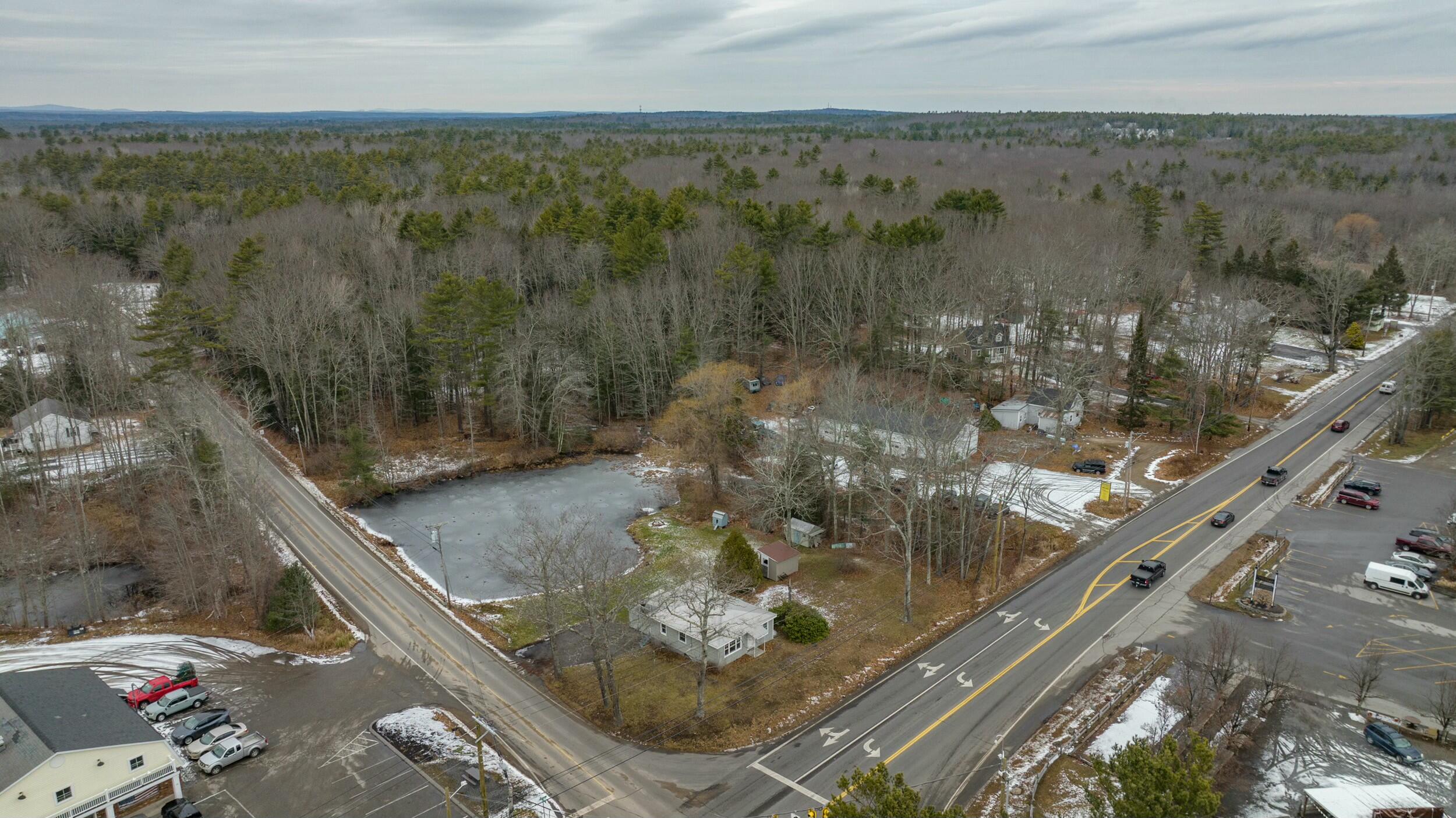 1692 Portland Road Property Photo 2