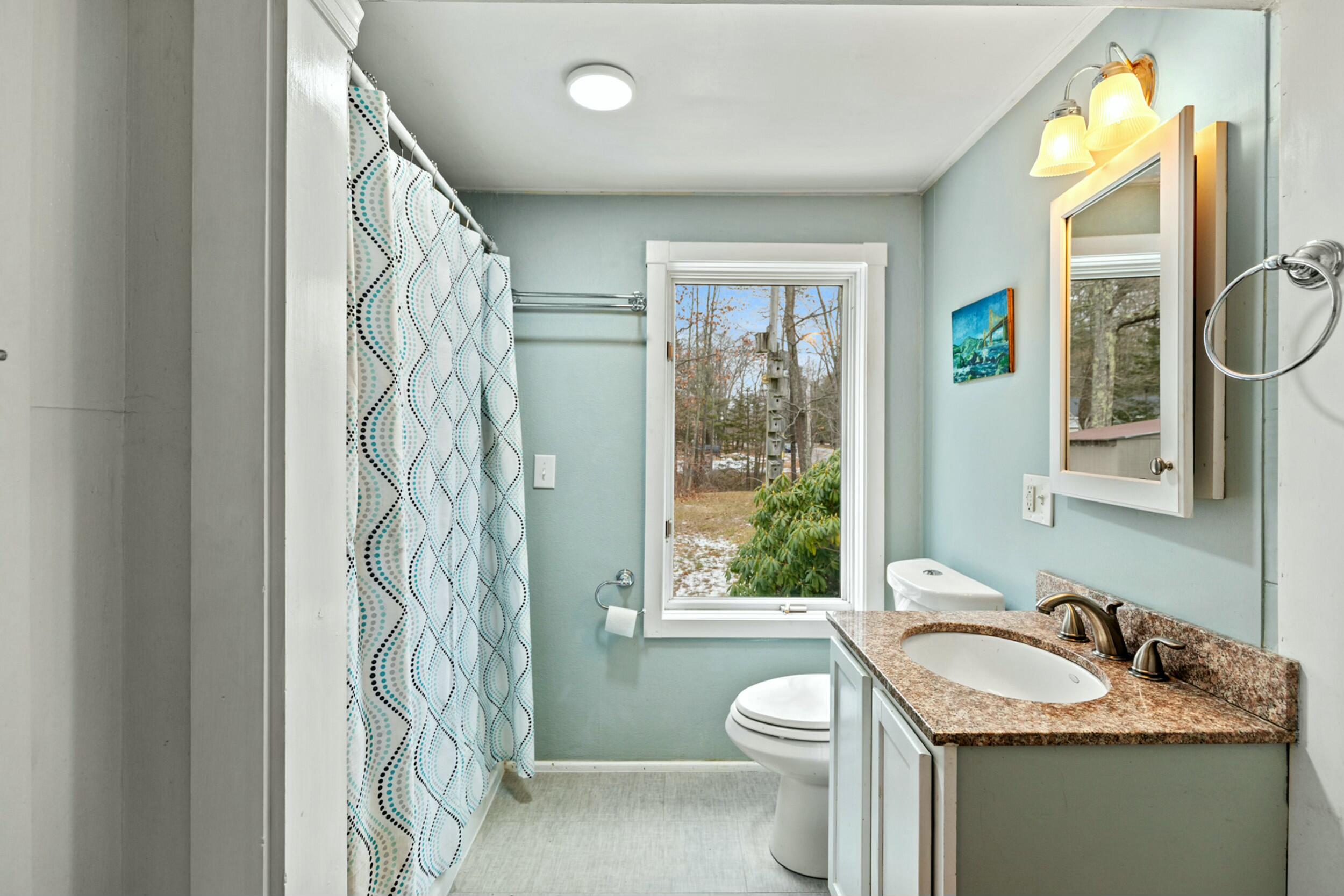 1692 Portland Road Property Photo 15