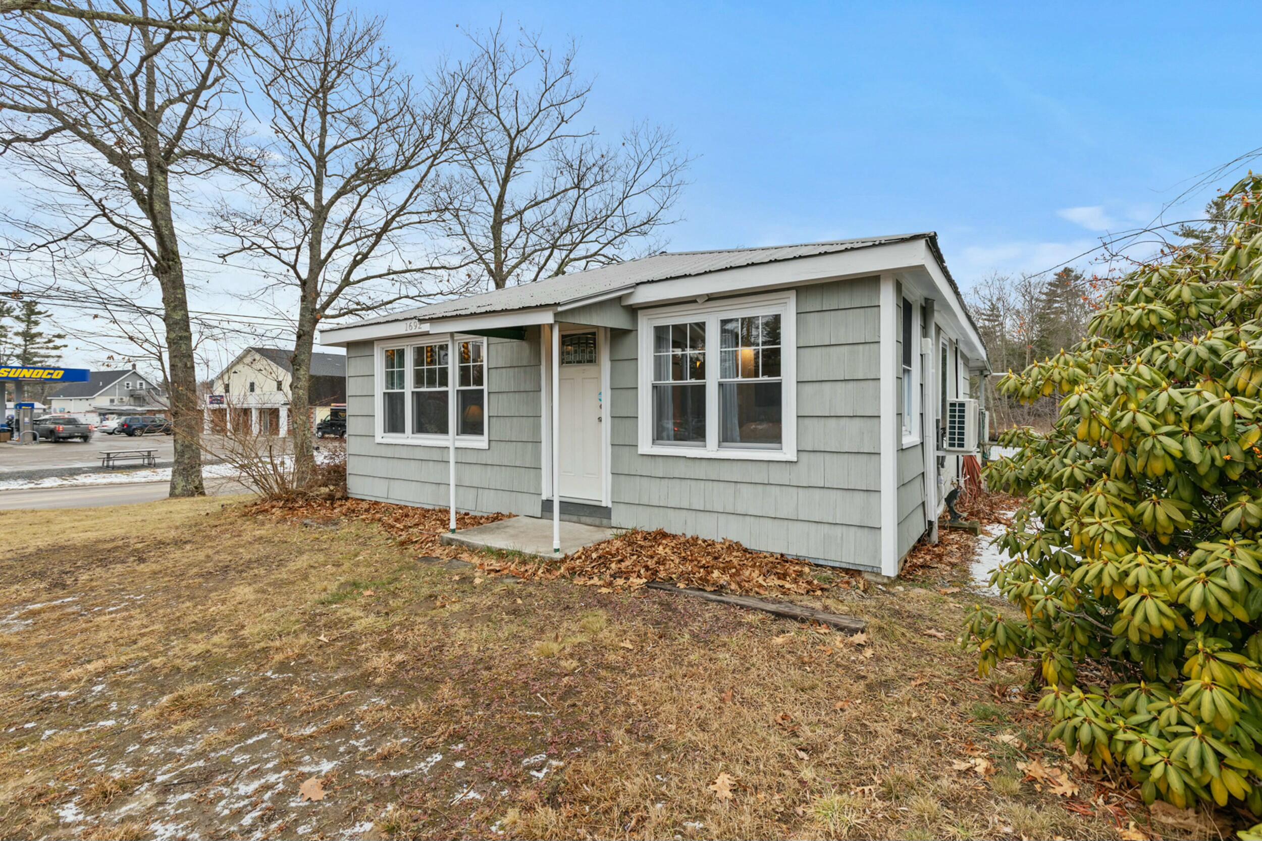 1692 Portland Road Property Photo 21