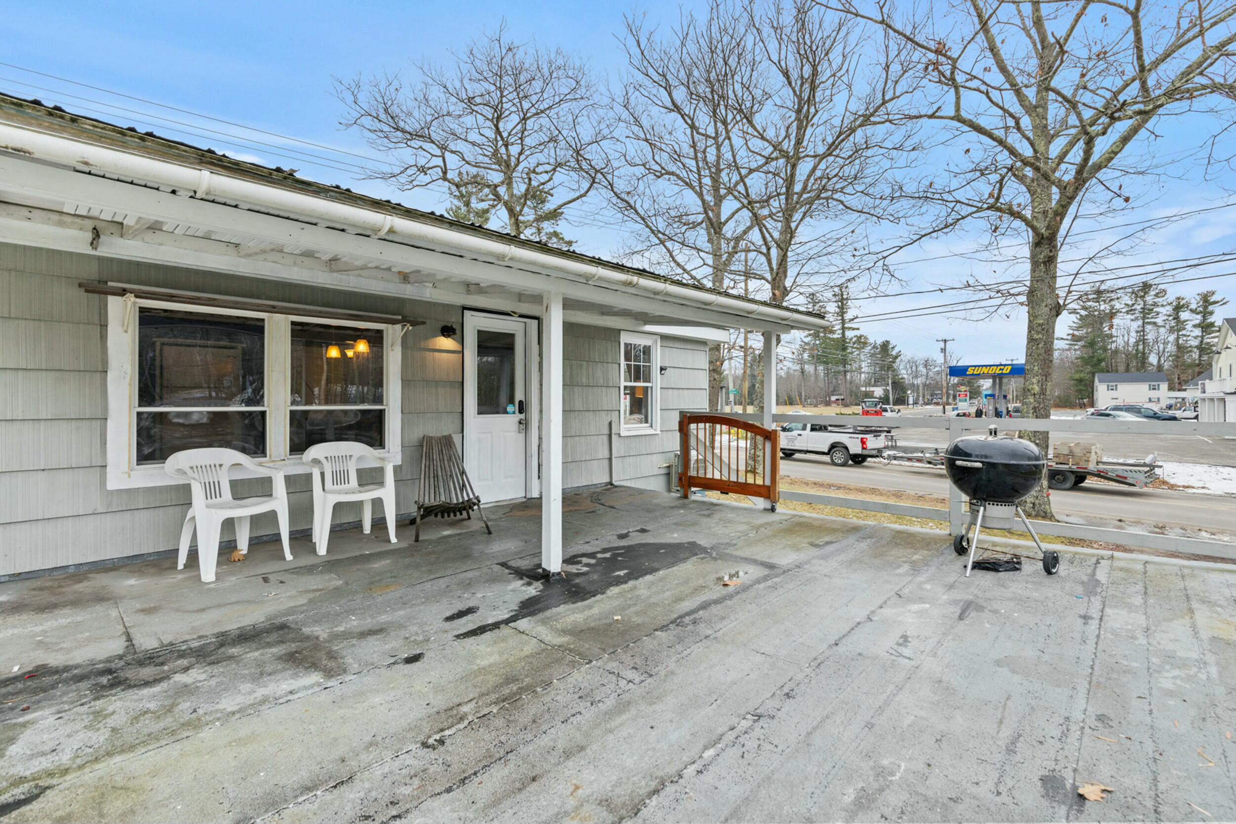 1692 Portland Road Property Photo 23