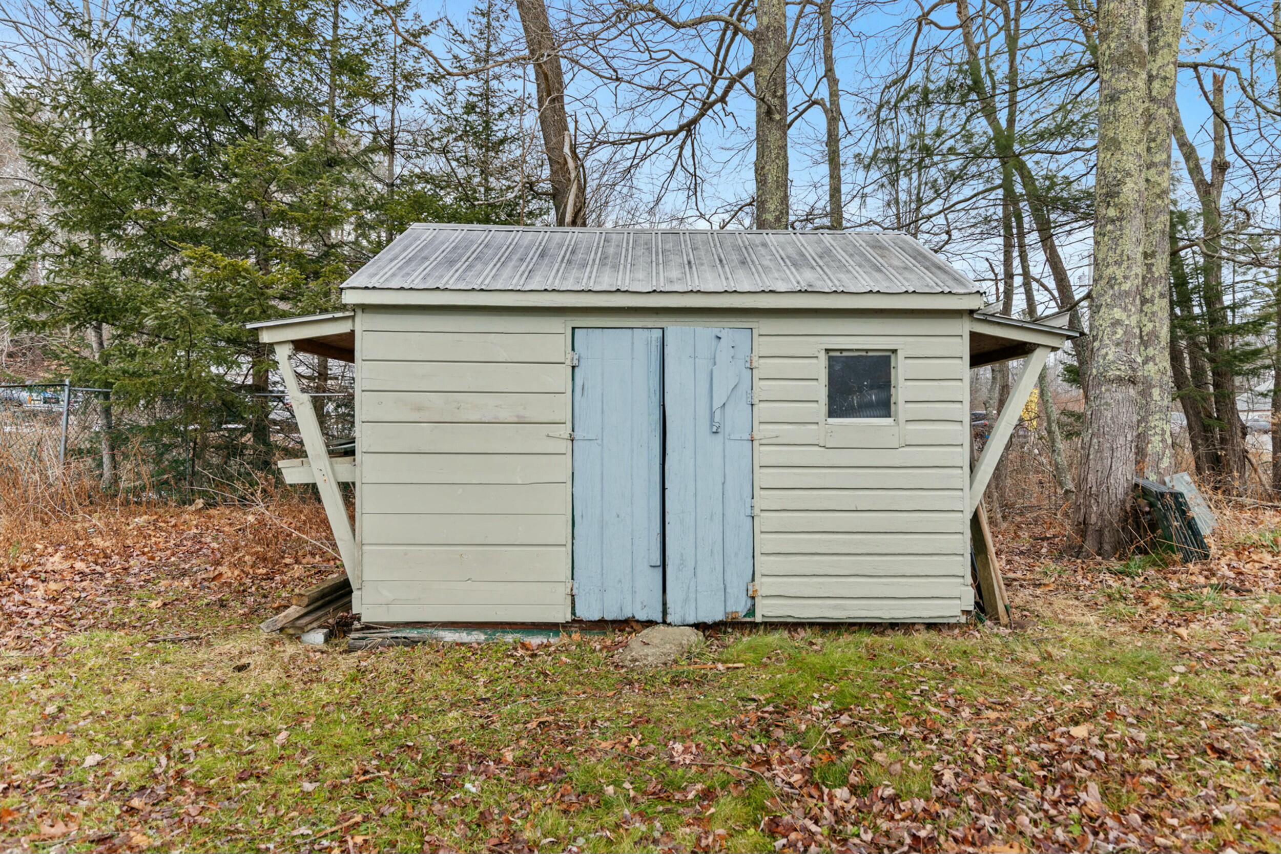 1692 Portland Road Property Photo 28