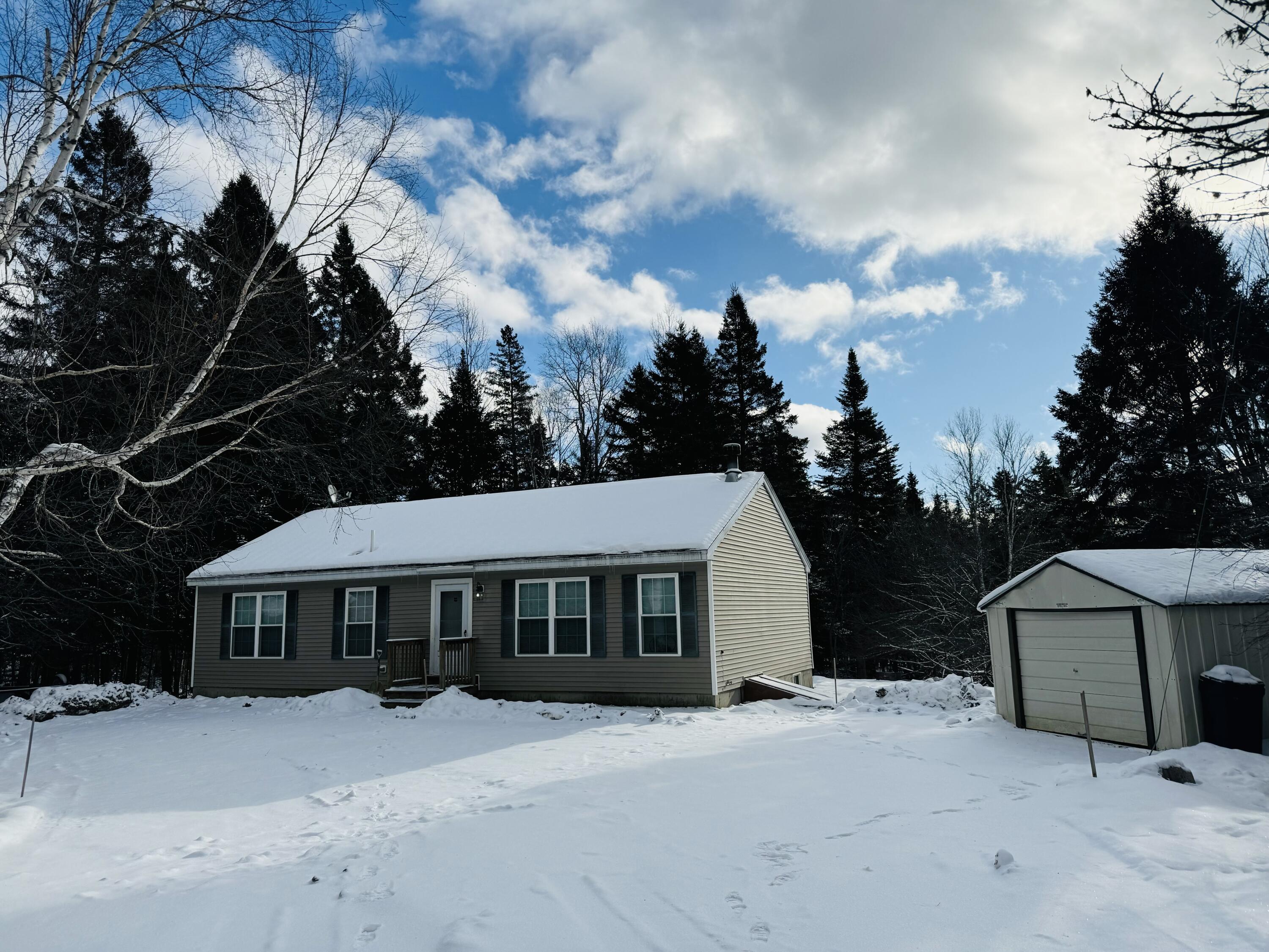 17 Saddleback View Property Photo