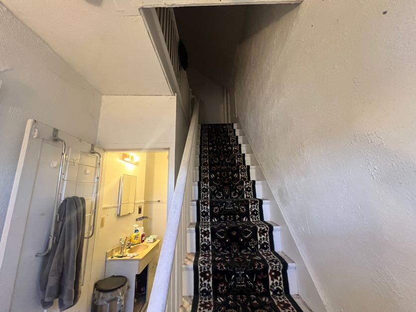 31 Green Street Property Photo 15