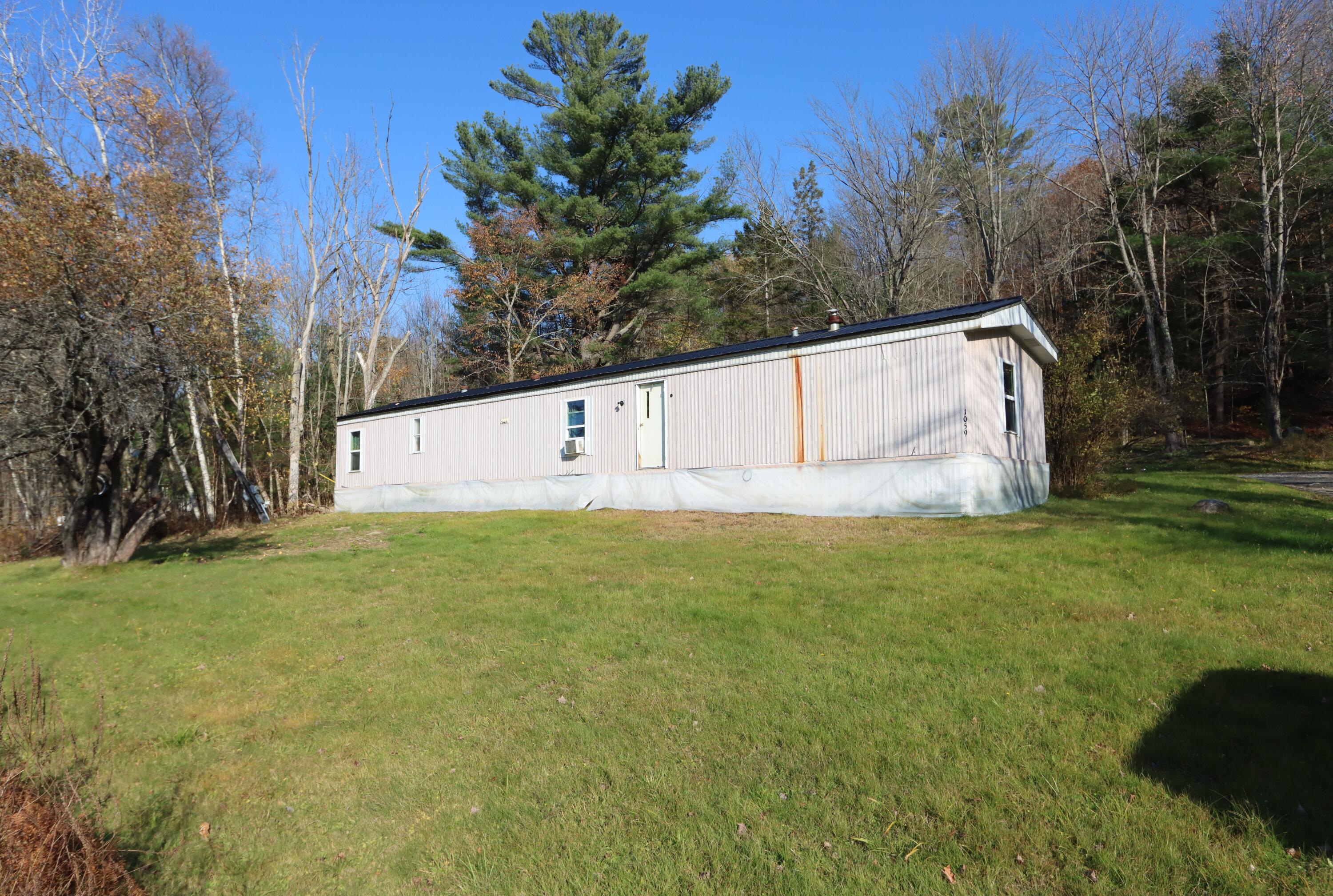 1059 Main Street Property Photo