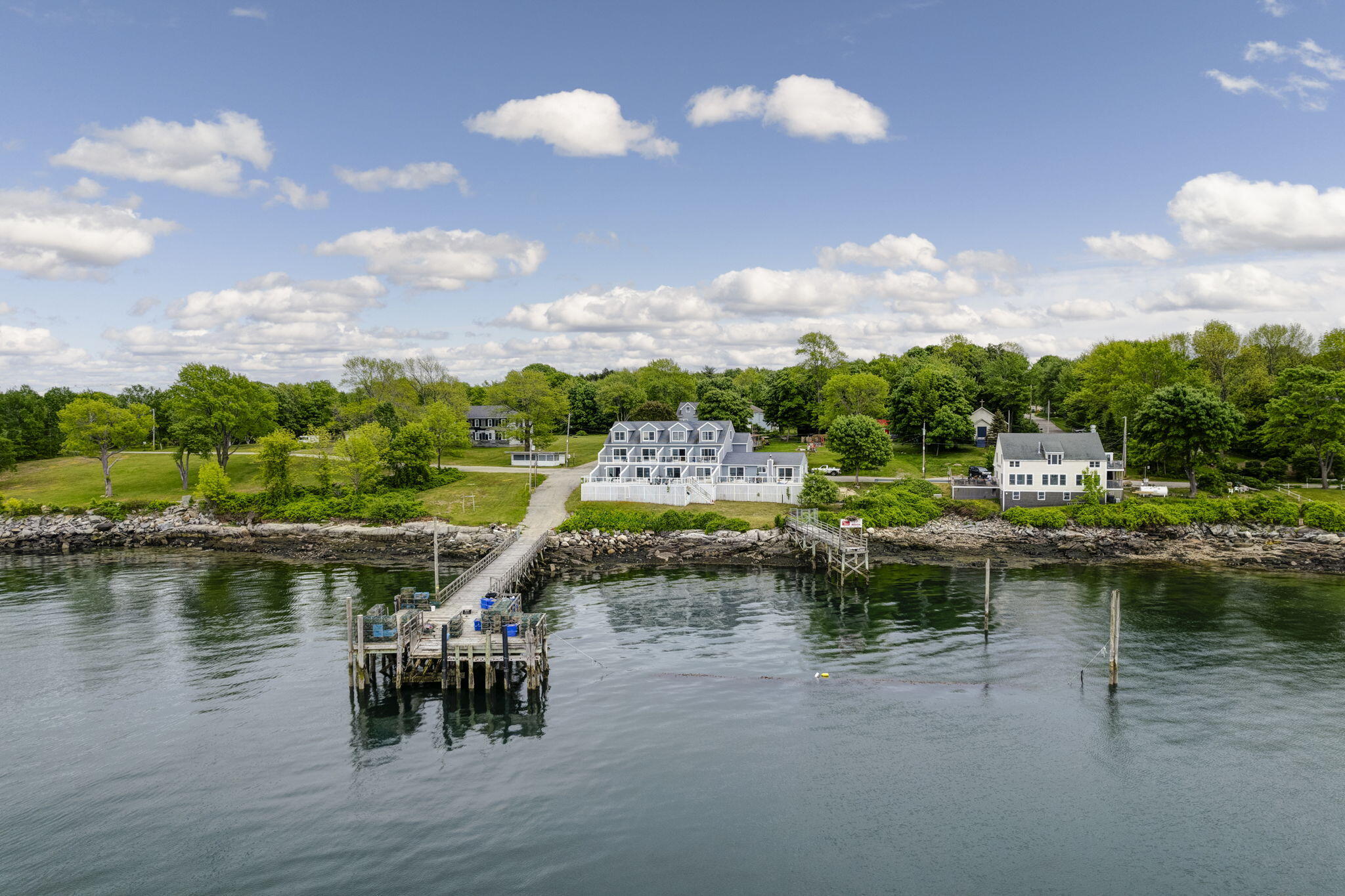280 Island Avenue Property Photo