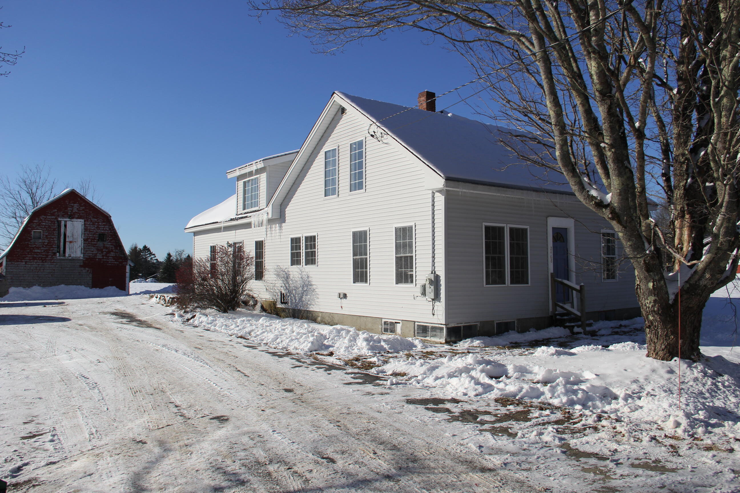 2468 Union Street Property Photo
