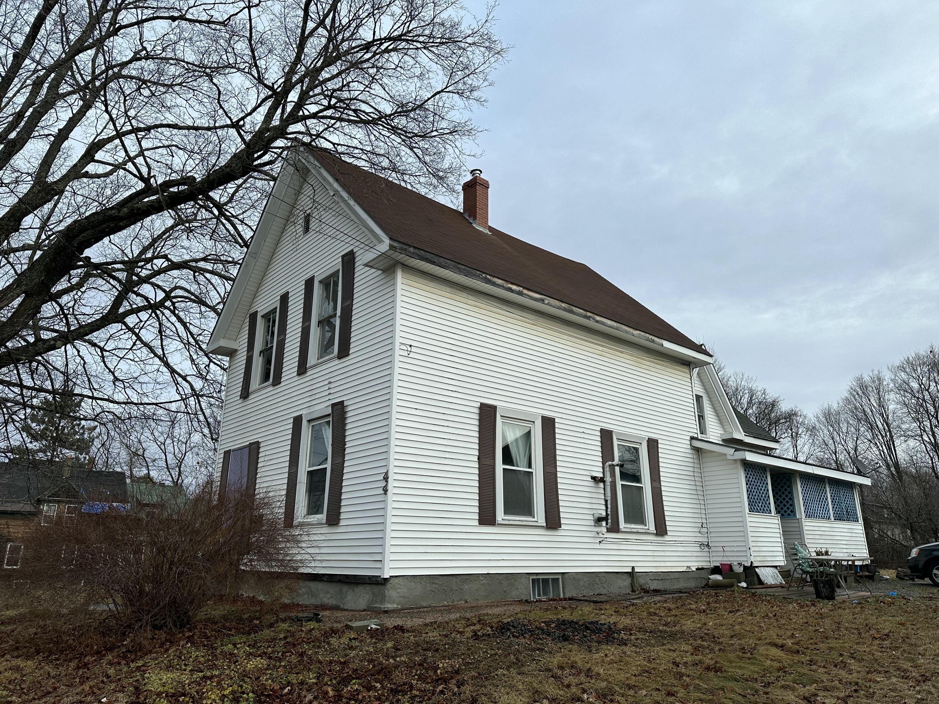 44 High Street Property Photo