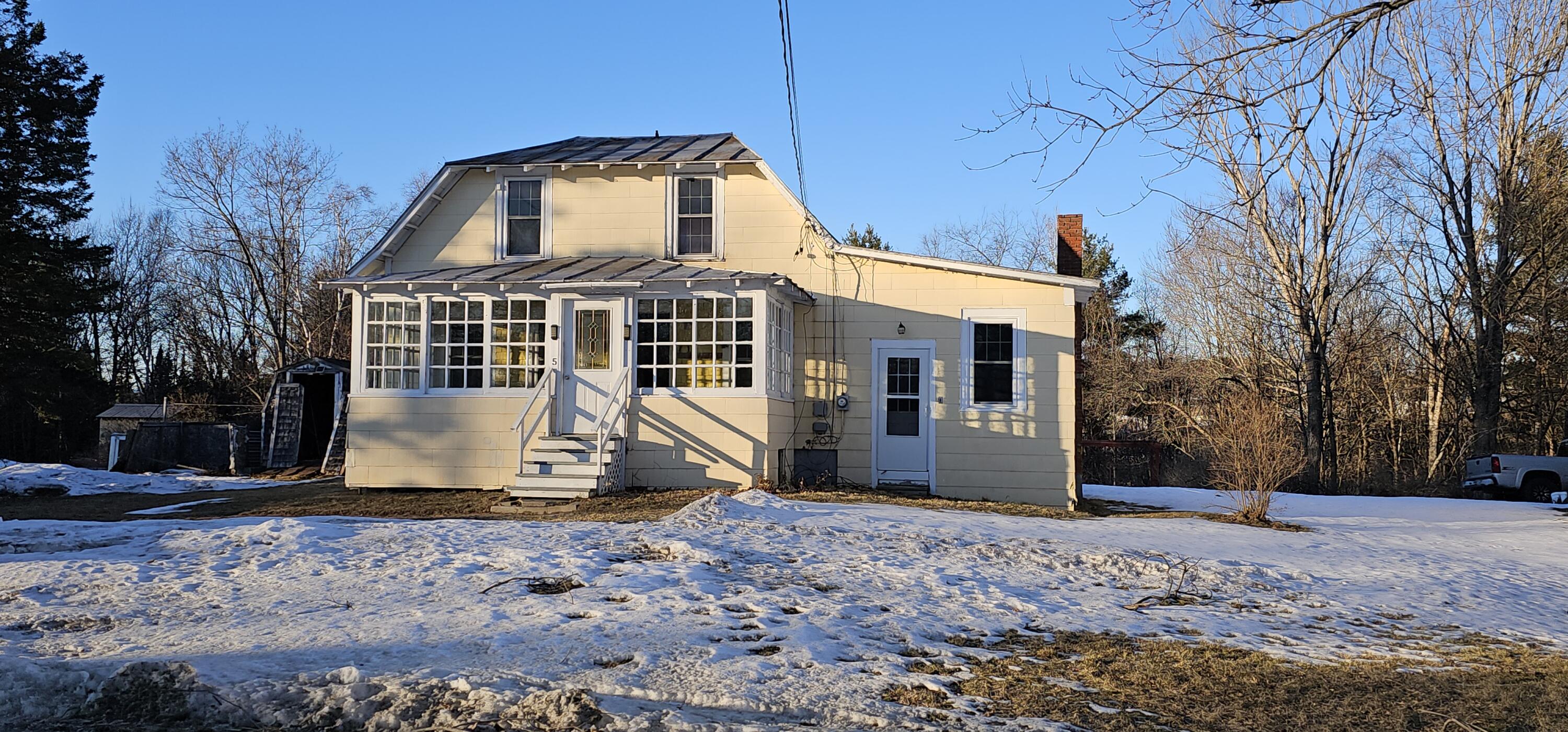 5 Pine Street Property Photo