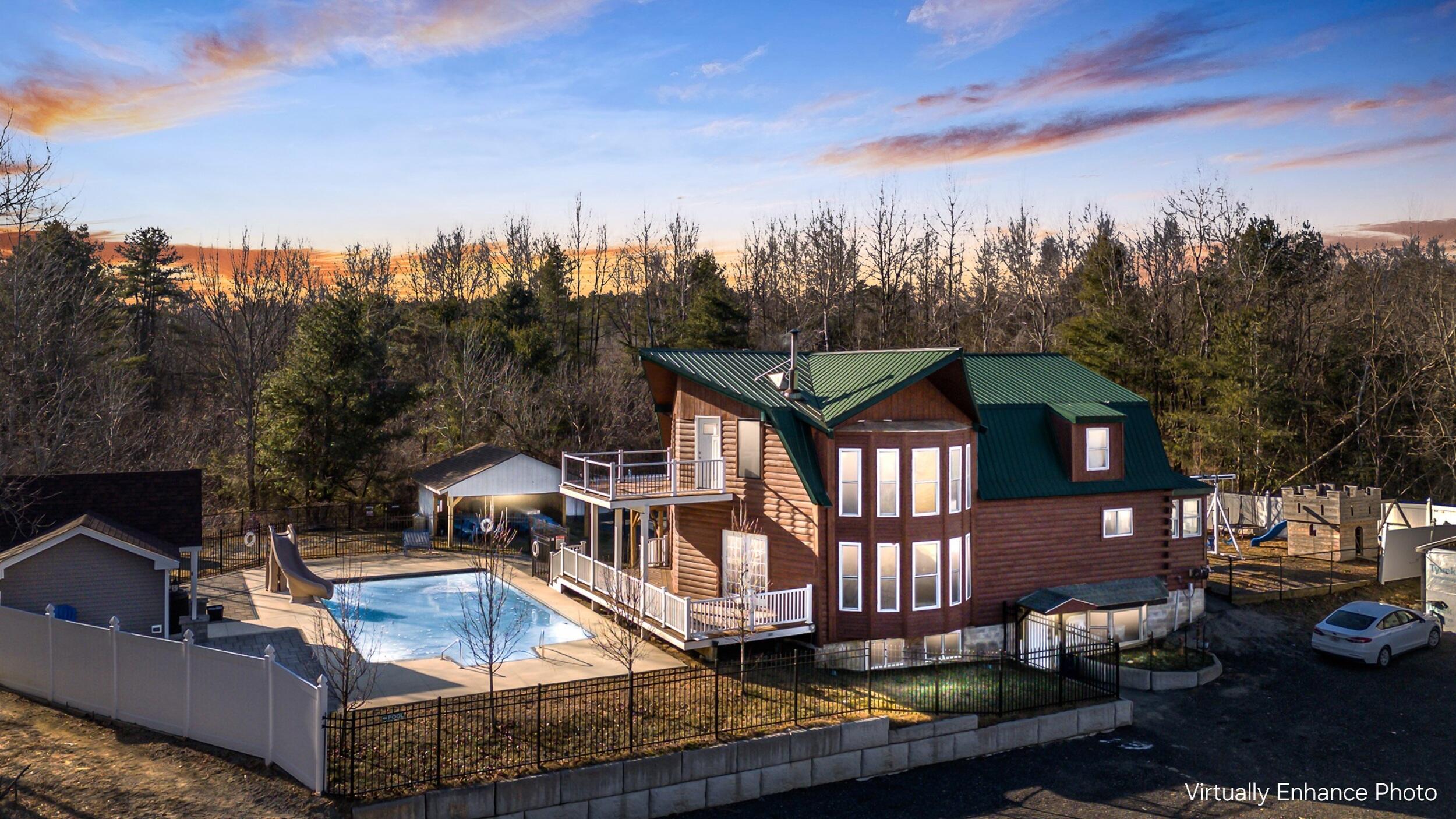 106 River Common Road Property Photo