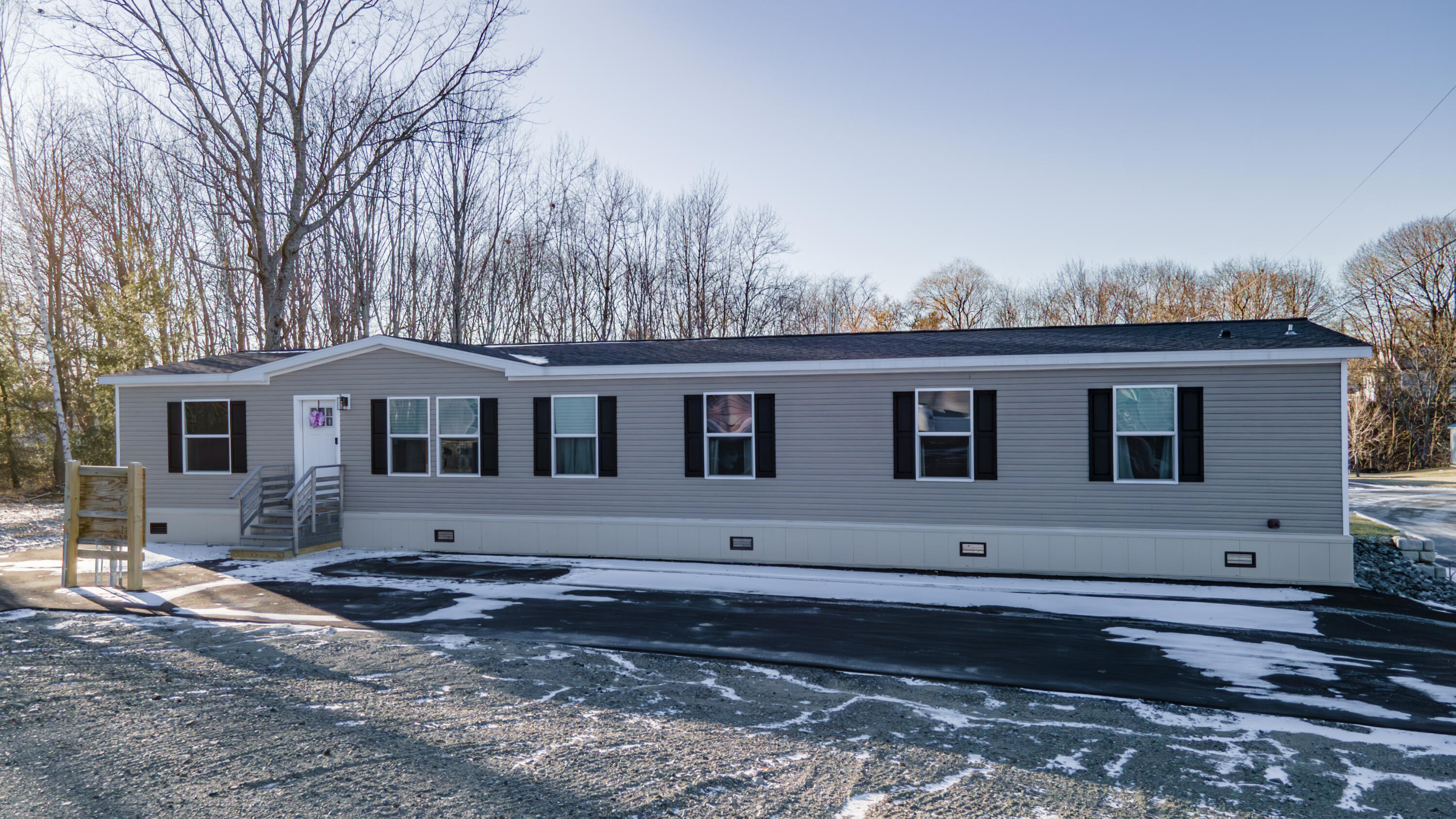 8 Hayden Street Property Photo