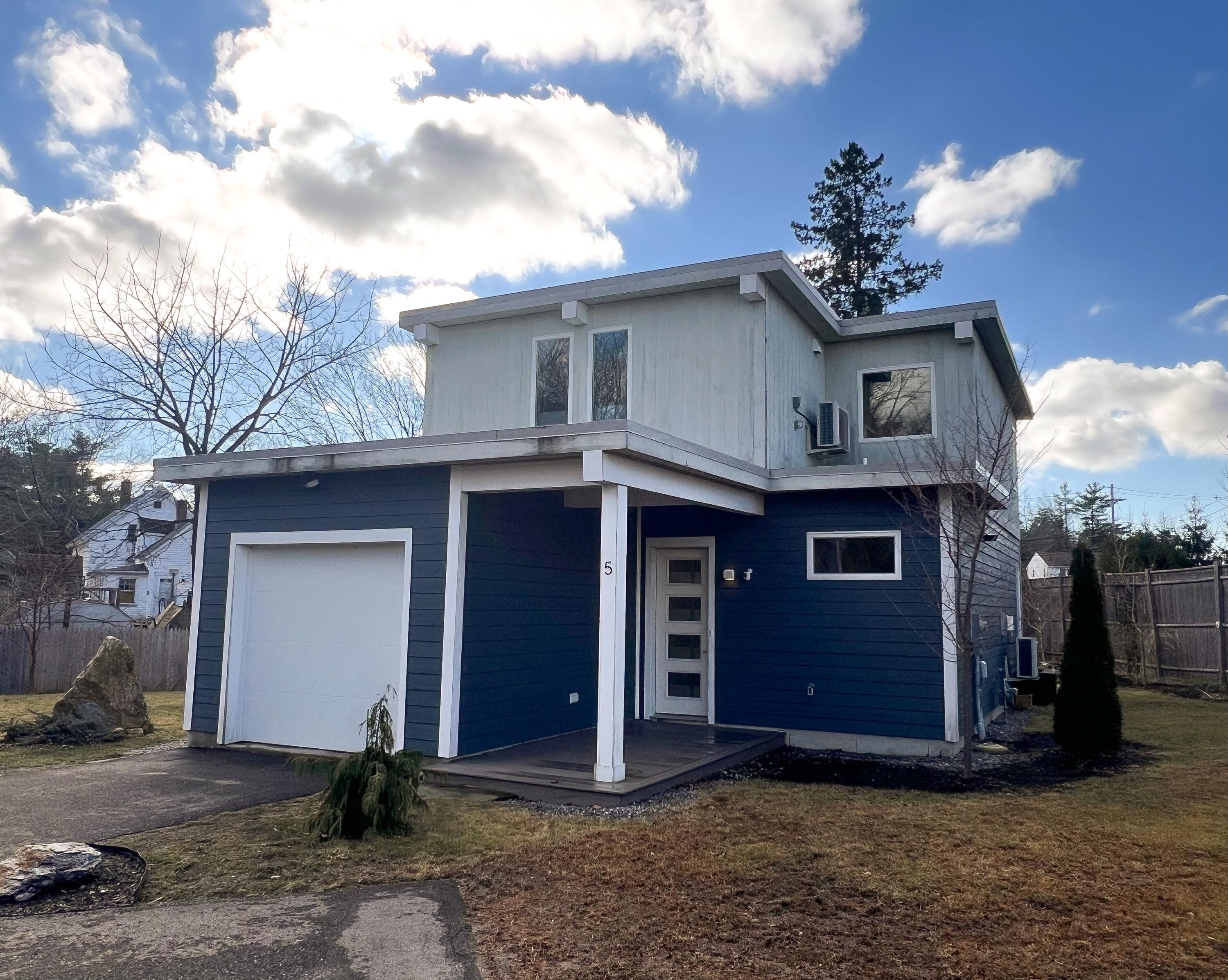 5 Peregrine Court Property Photo
