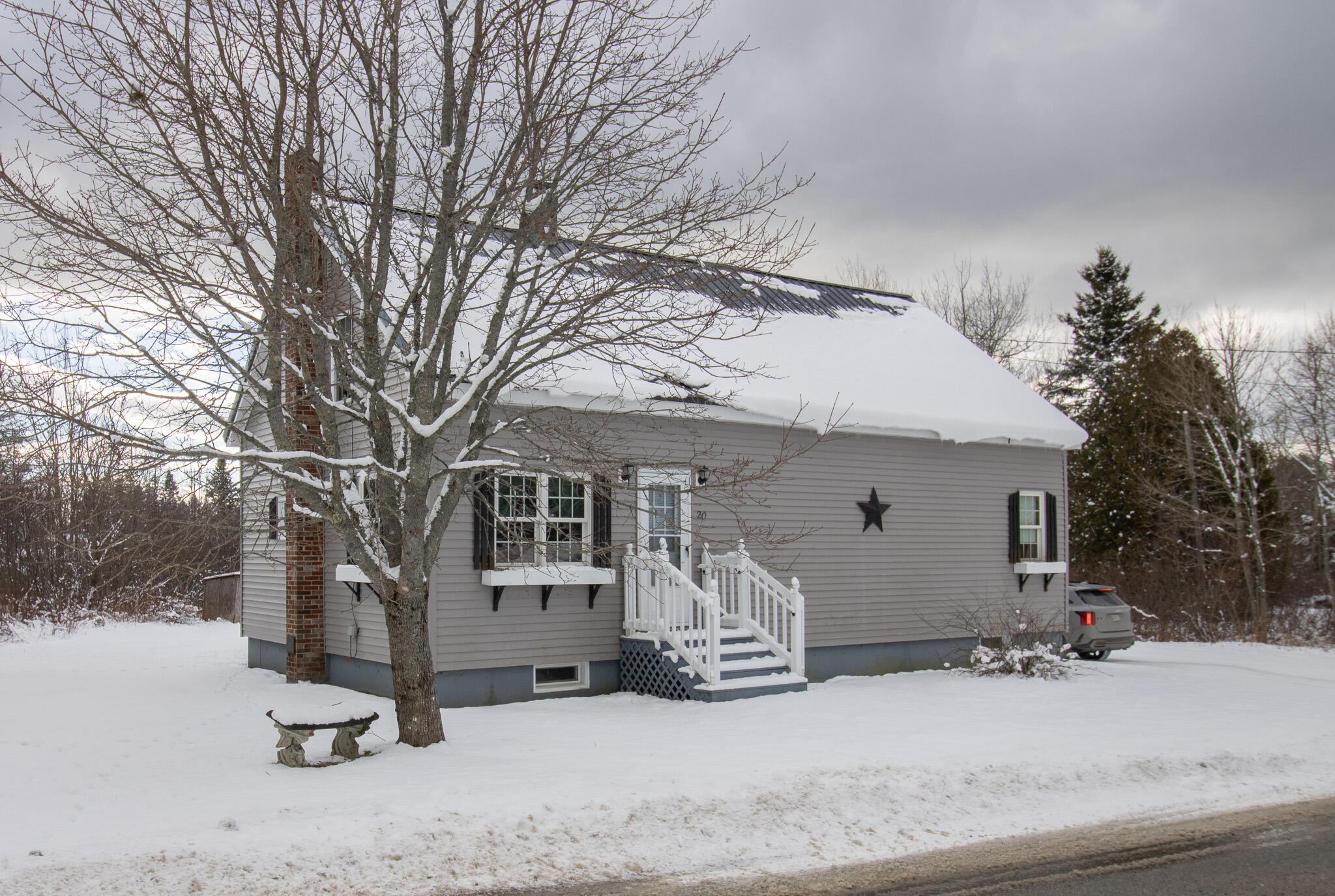 20 Cottage Street Property Photo 1