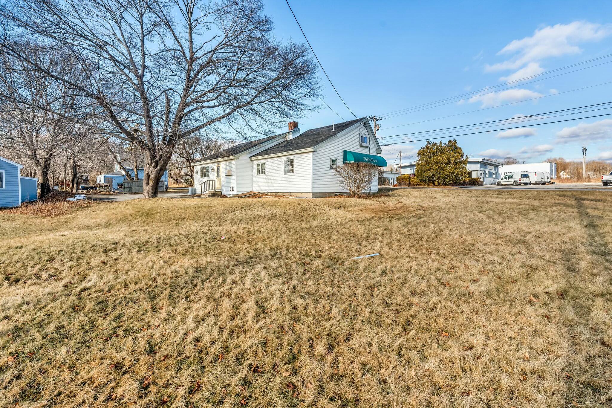 242 Park Street Property Photo 30