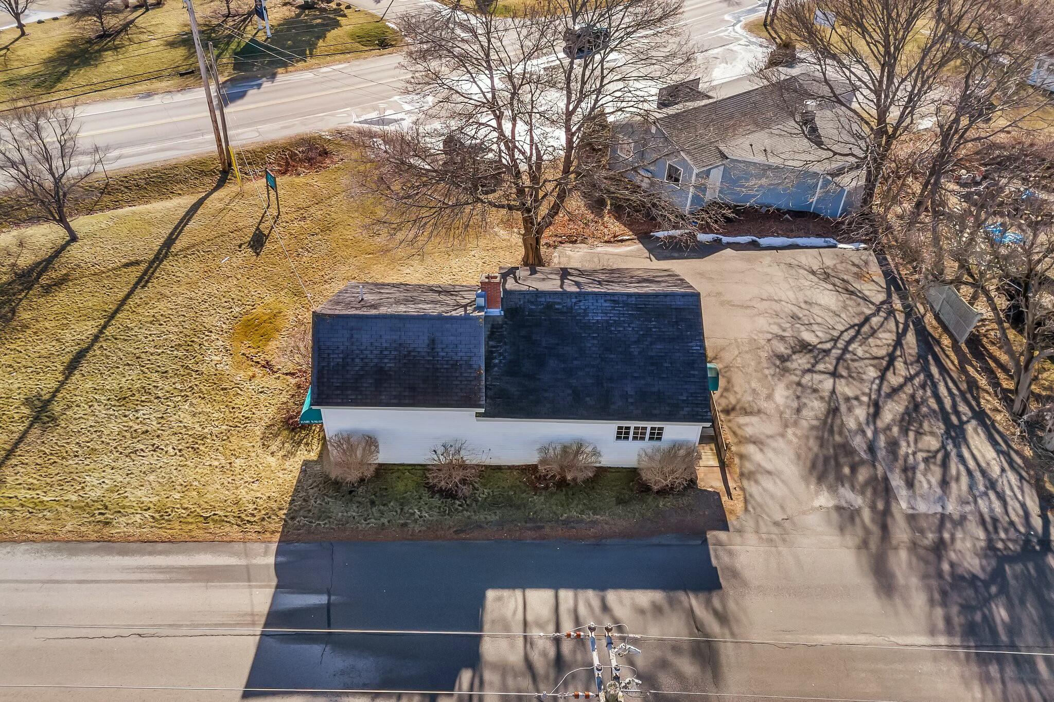 242 Park Street Property Photo 38