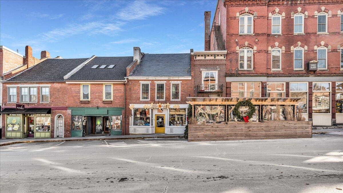78 Main Street Property Photo