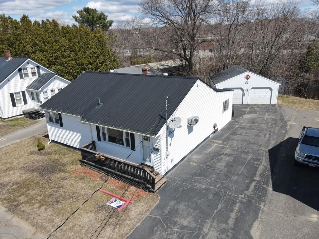 433 Aroostook Avenue Property Photo