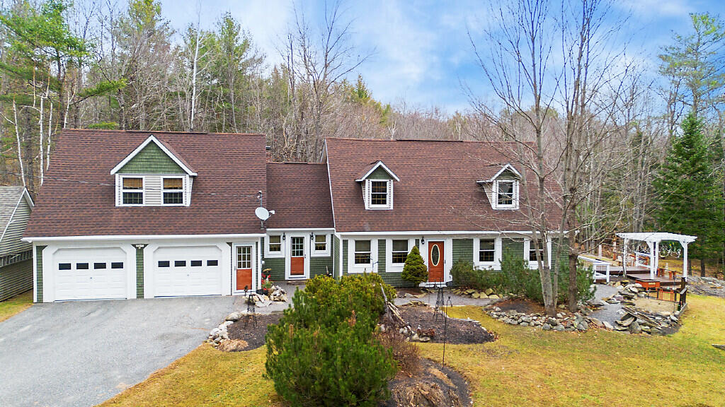 385 Pond Road Property Photo