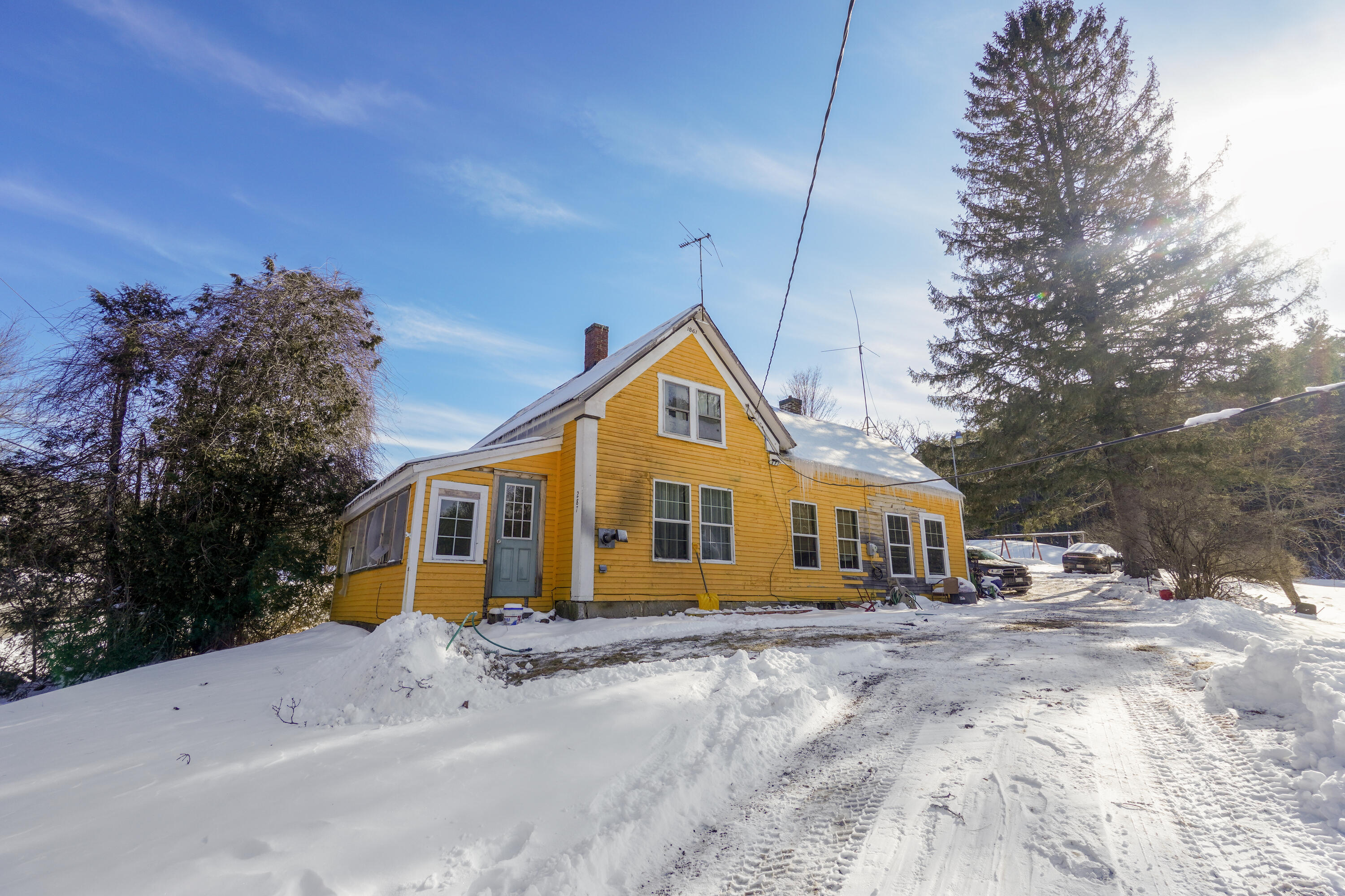 287 Douglas Hill Road Property Photo