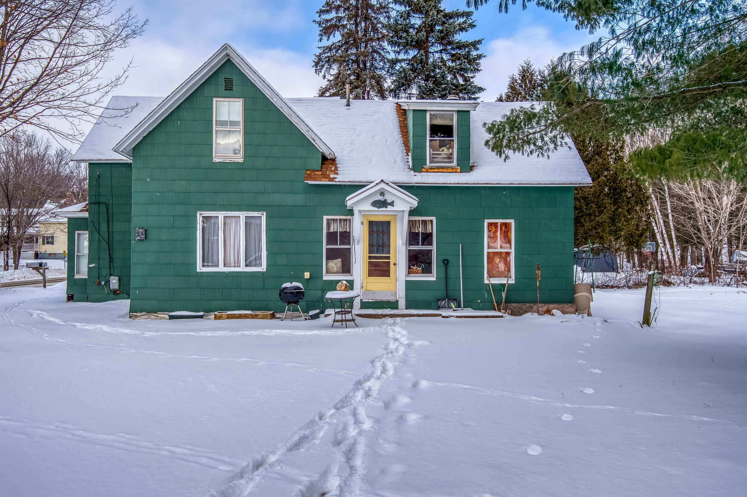 13 Center Street Property Photo