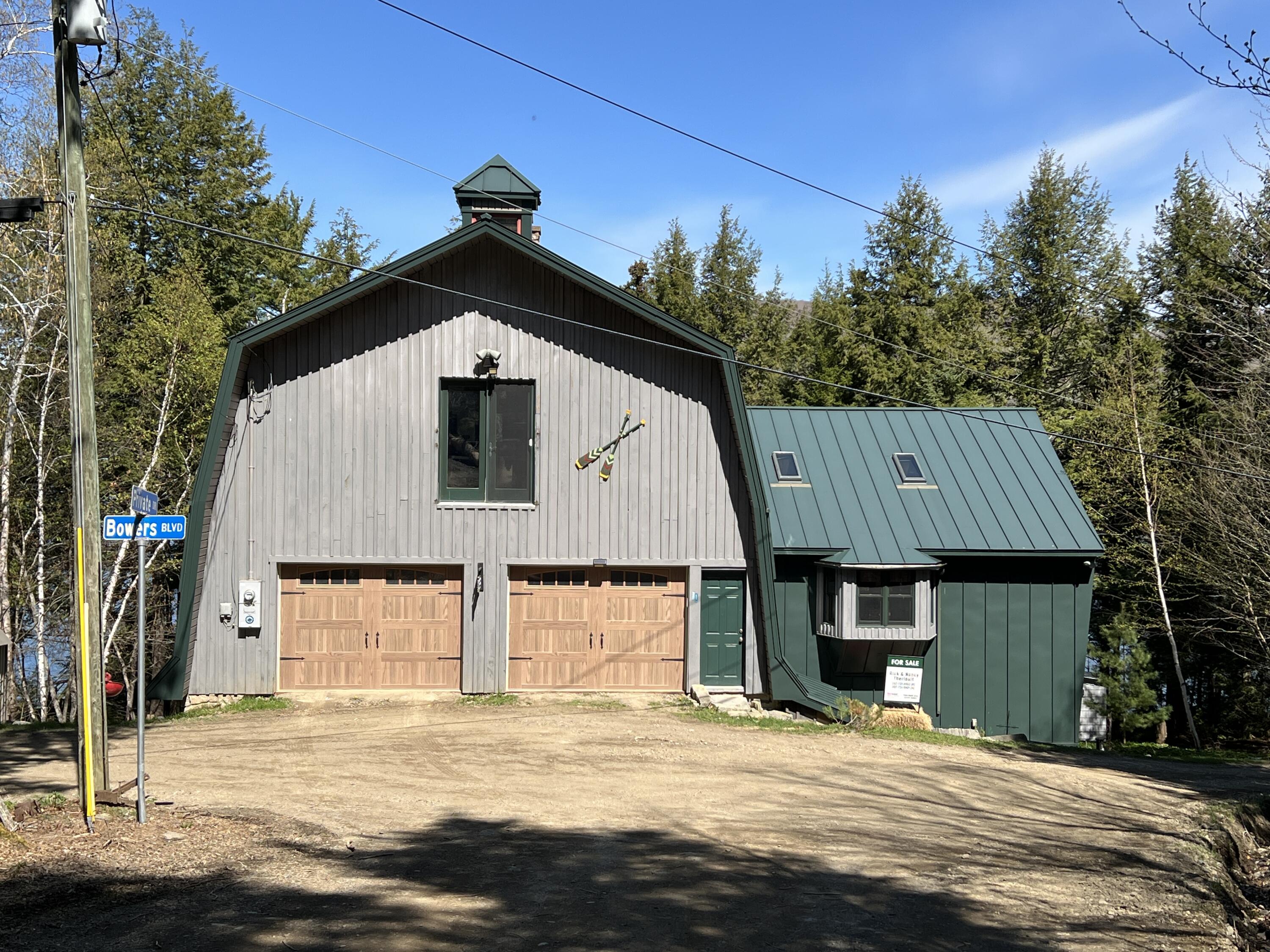 169 Bowers Boulevard Property Photo