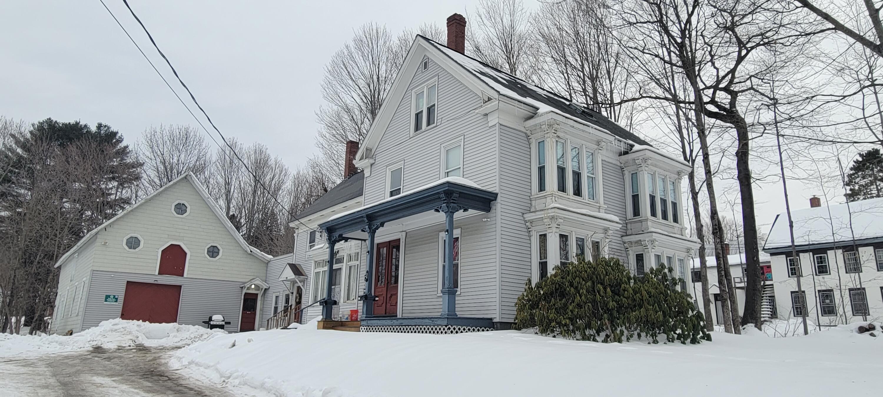 34 Bennett Avenue Property Photo