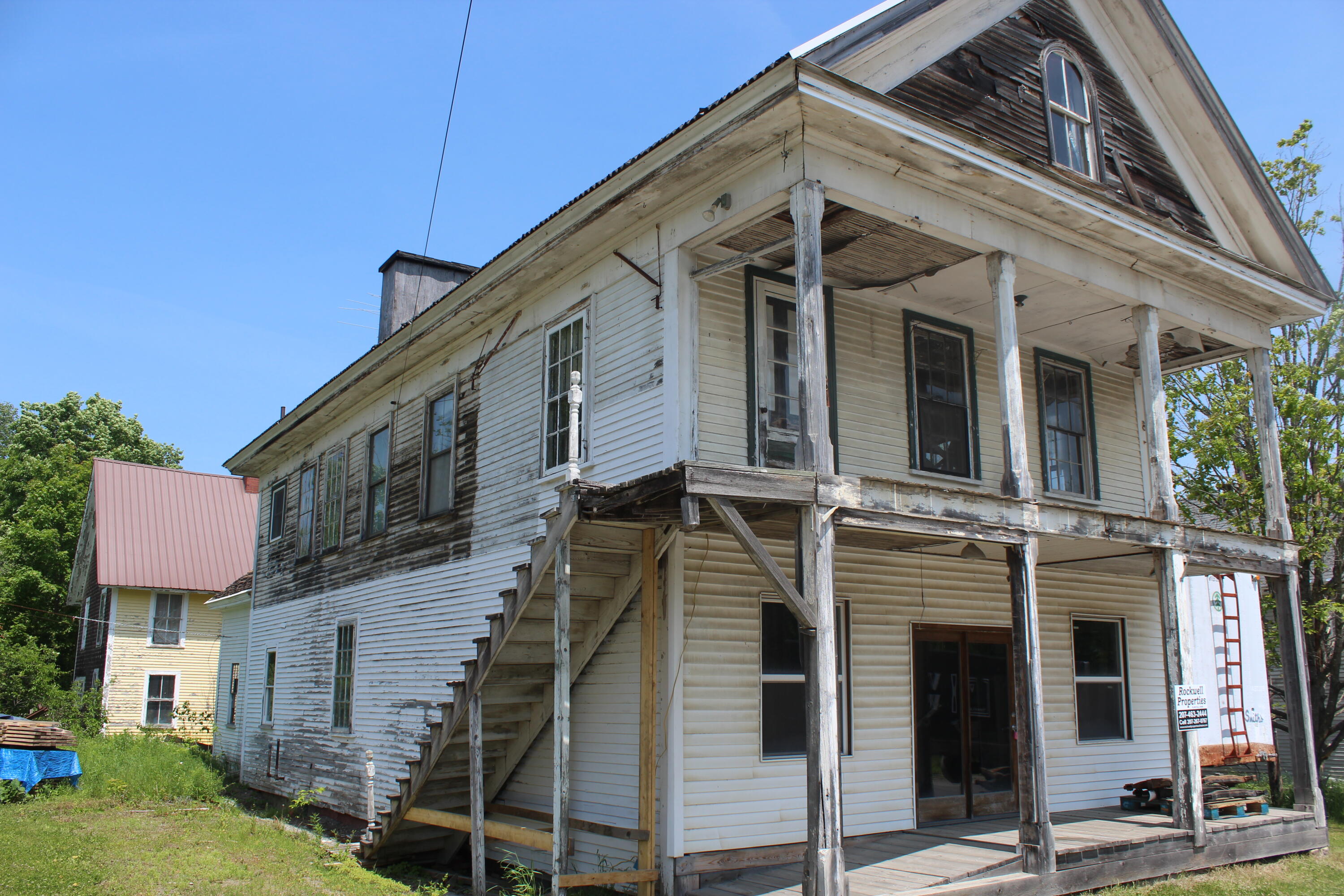 319 Main Street Property Photo 1